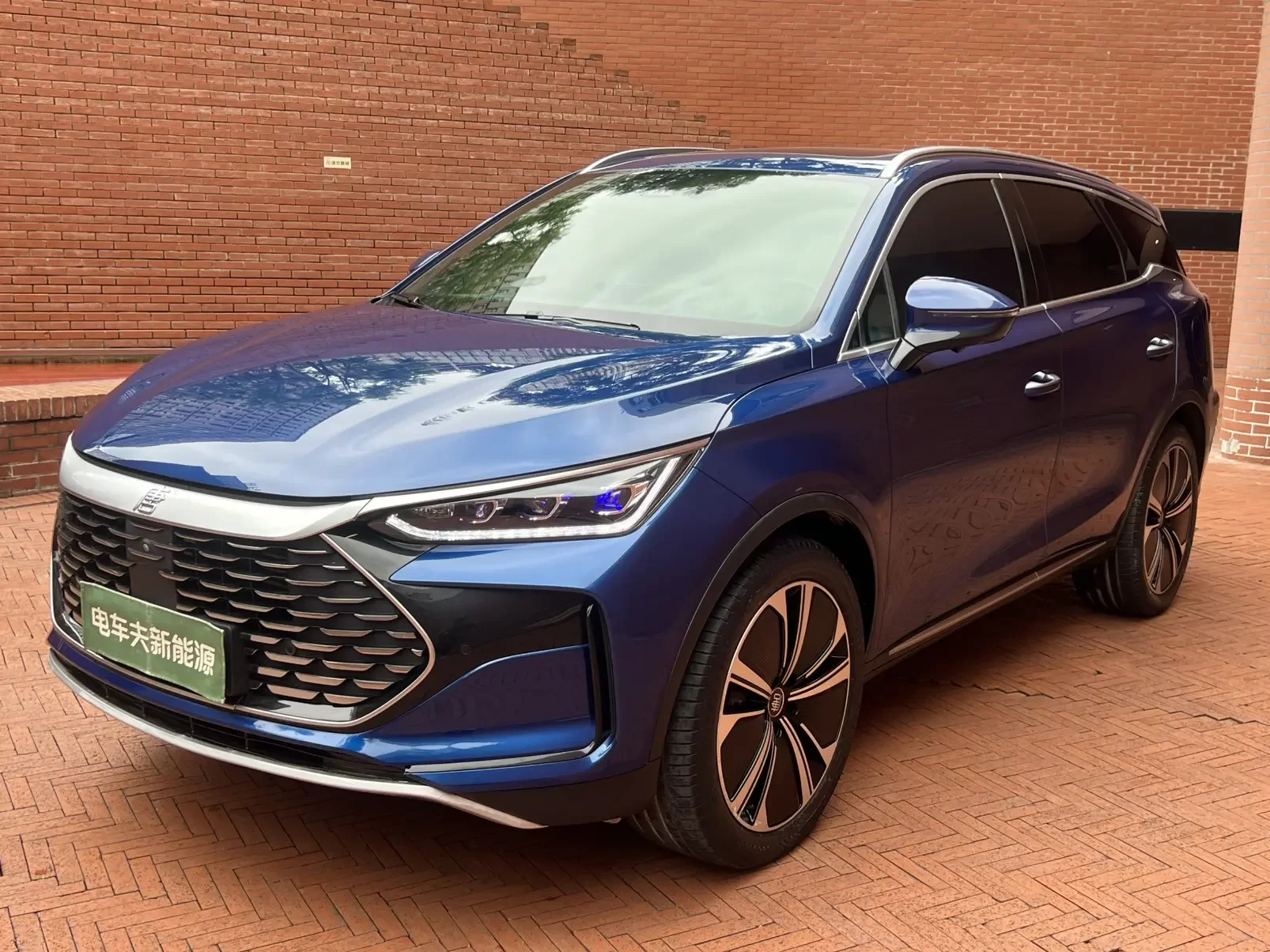 BYD Tang DM