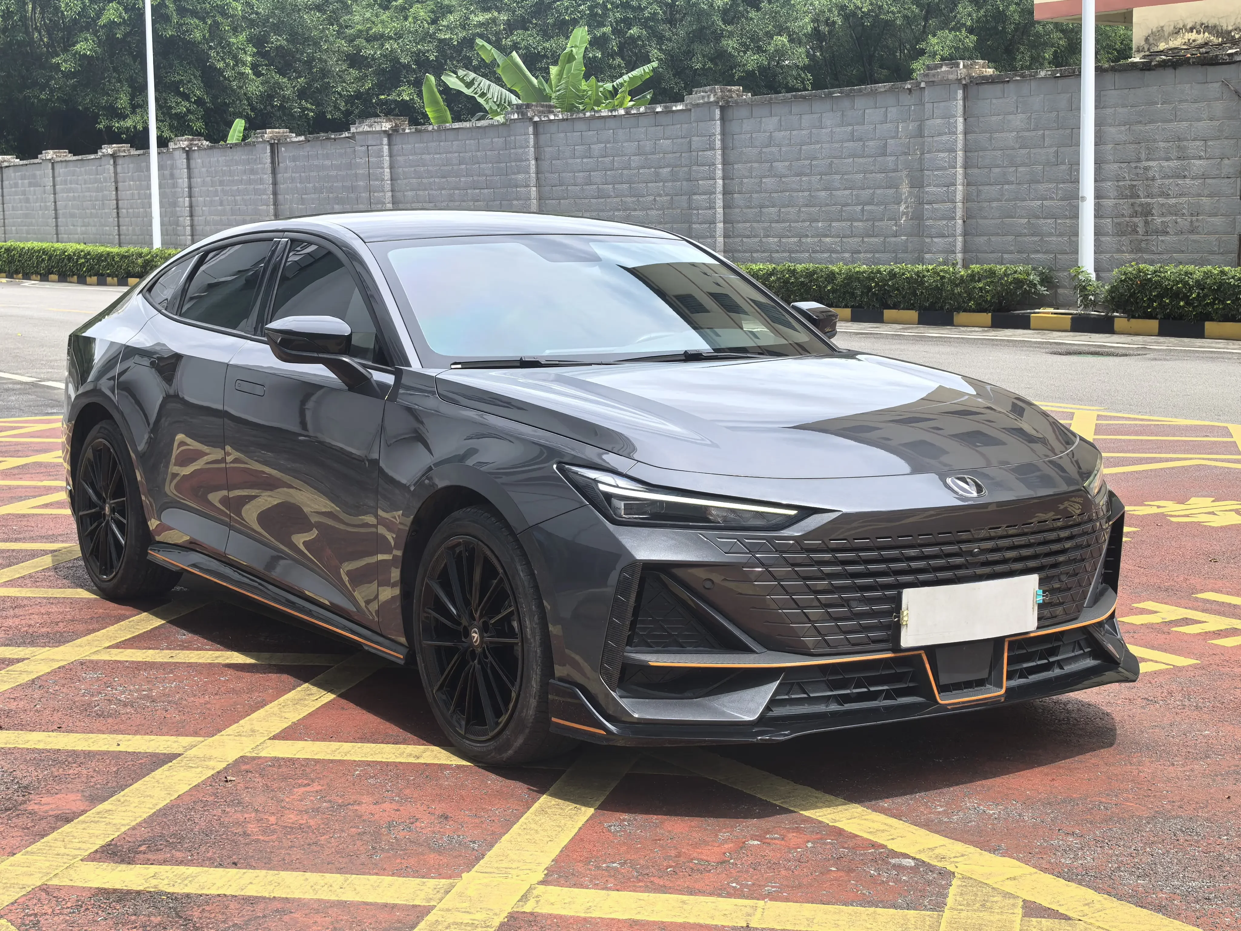 Changan UNI-V