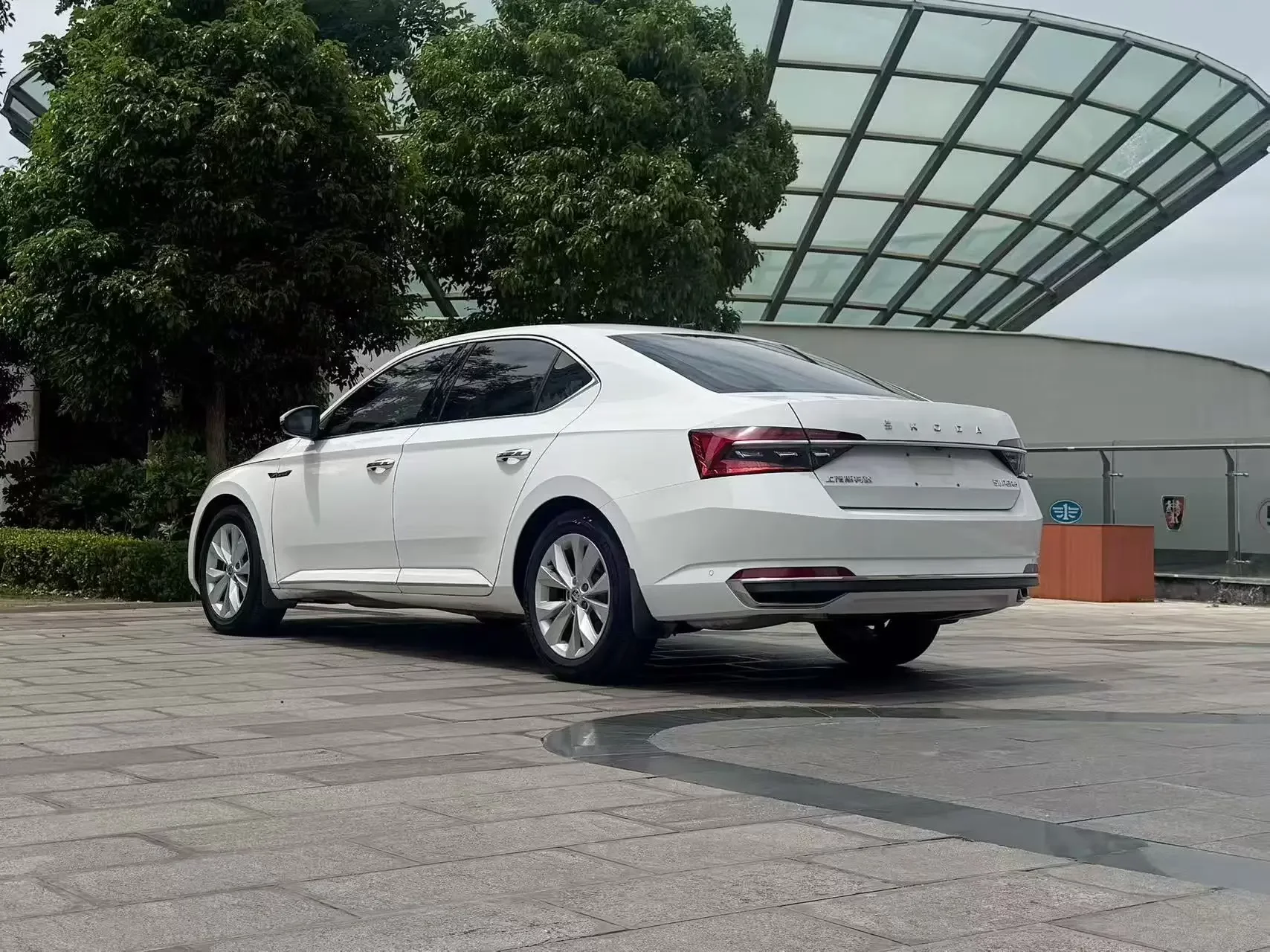 Skoda SuperB