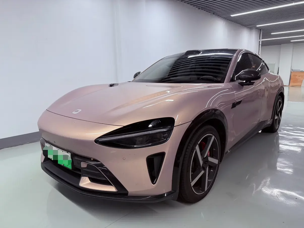 Xiaomi car Xiaomi YU7  из Китая