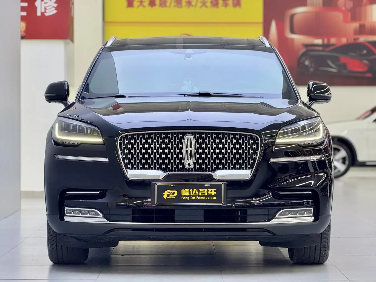 Lincoln aviator