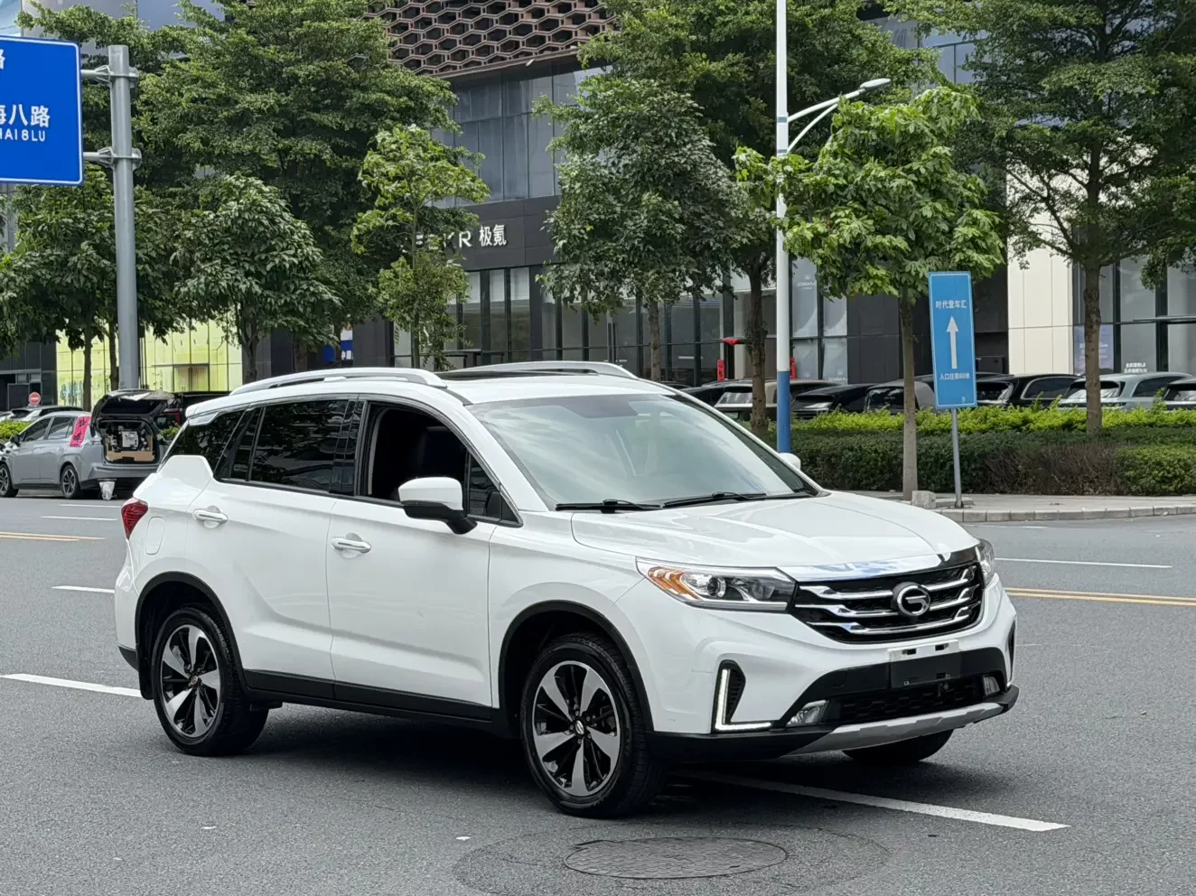 GAC Trumpchi GS4