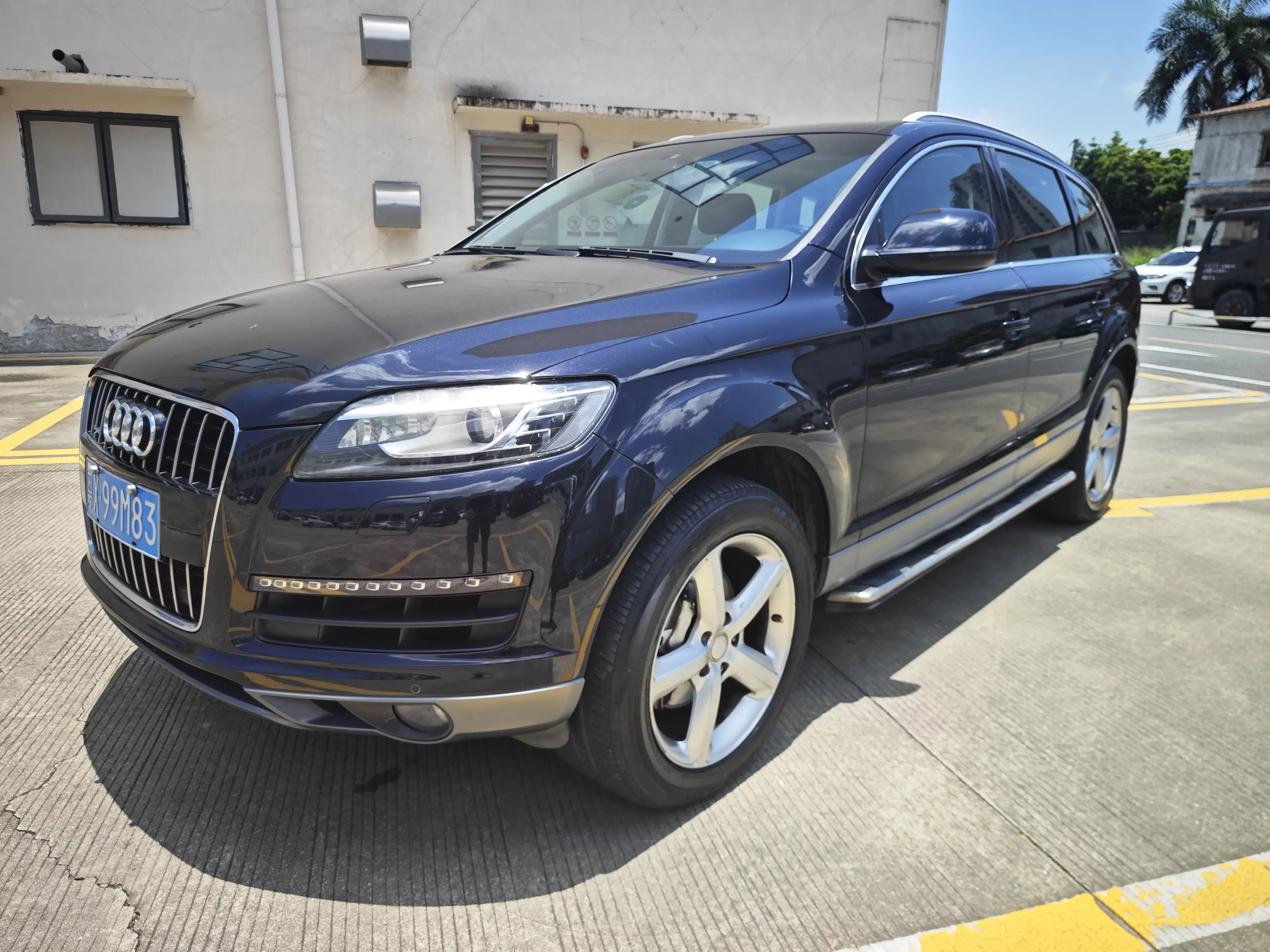 Audi Q7  из Китая