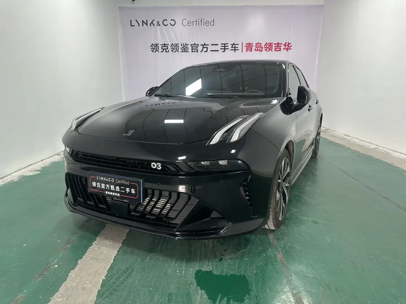 Lynk & Co 03