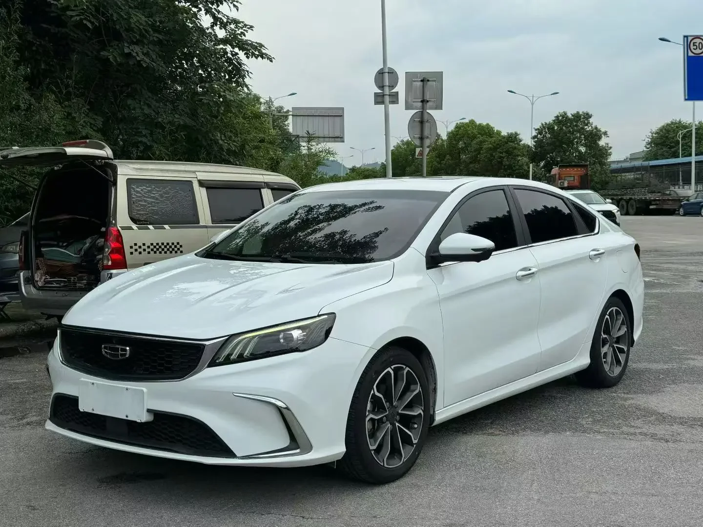 Geely Binrui