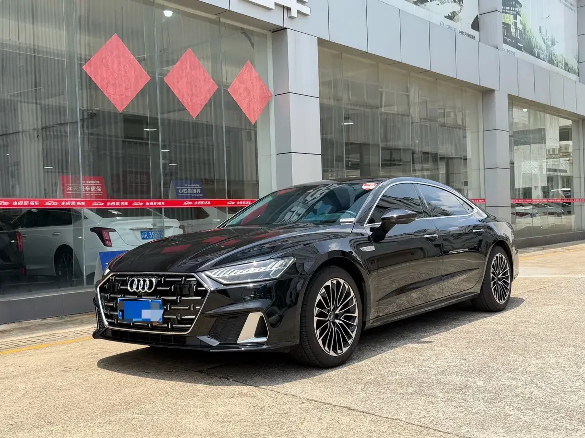 Audi A7L