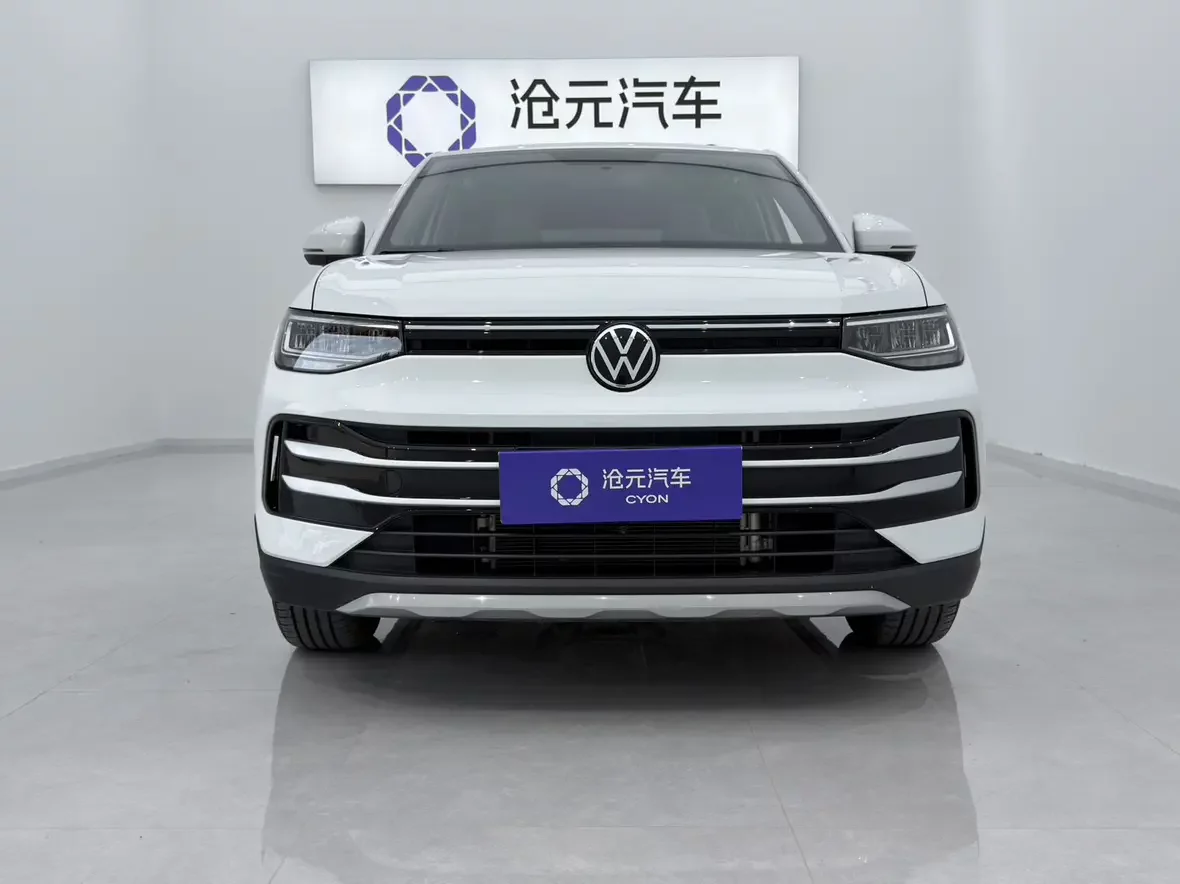 Volkswagen Tharu