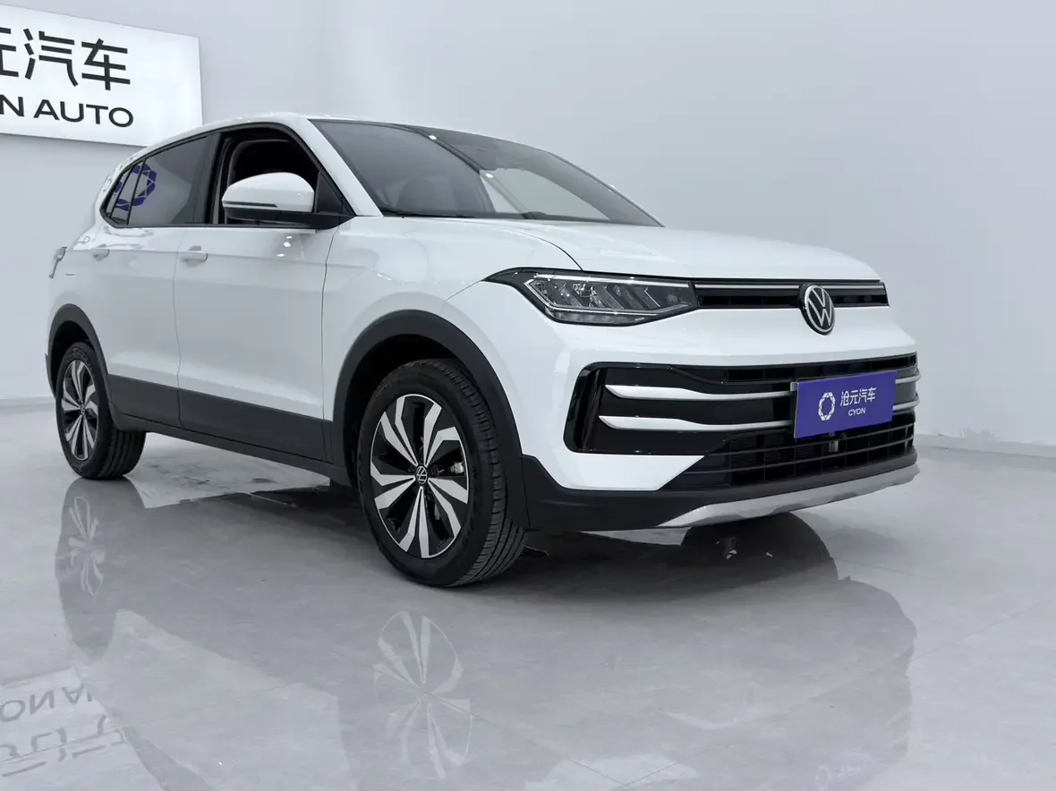 Volkswagen Tharu