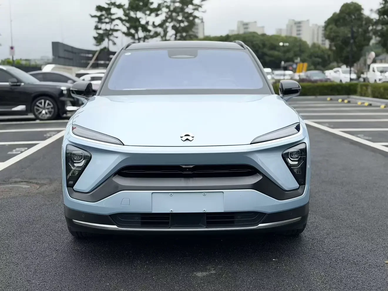 NIO ES6