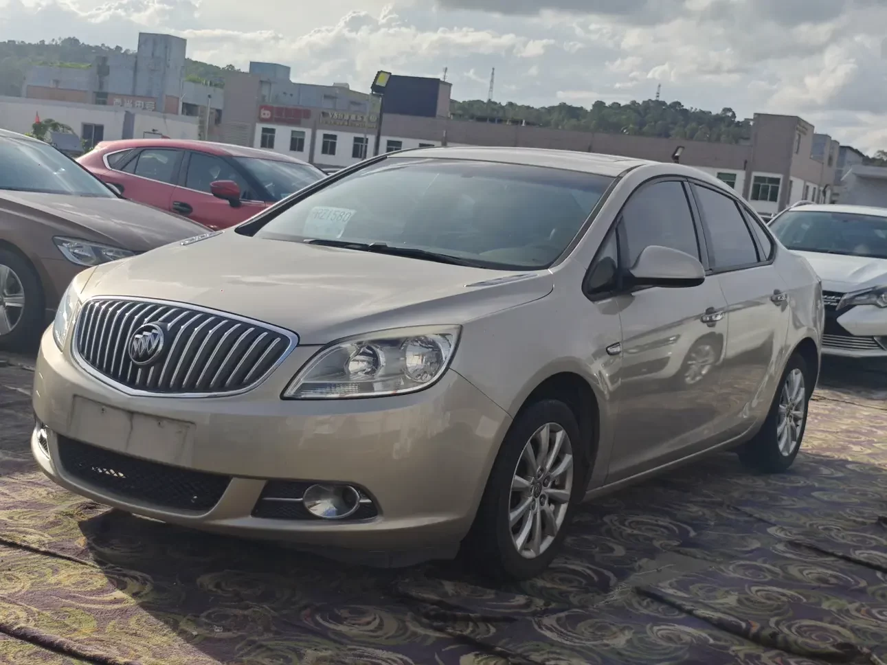 Buick Yinglang