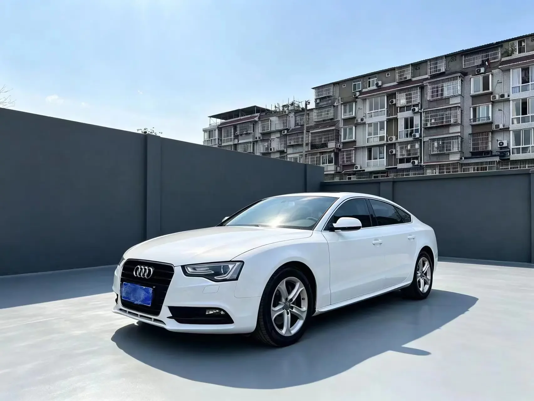 Audi A5  из Китая