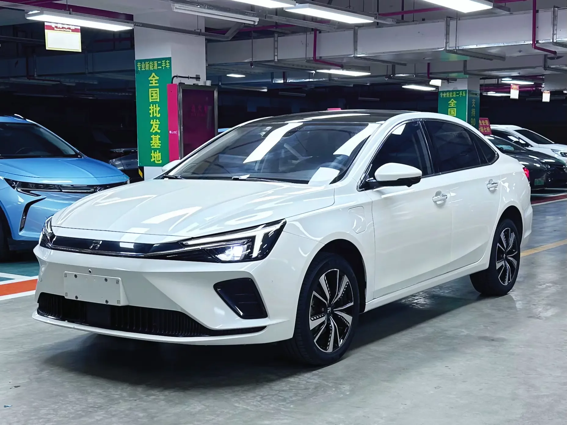 Rising Auto Feifan ER6
