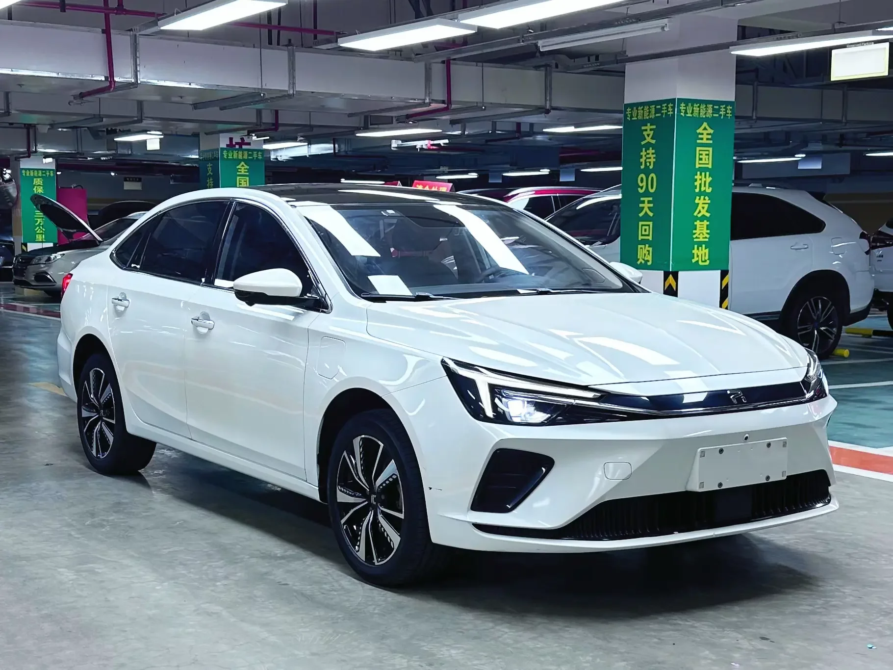 Rising Auto Feifan ER6