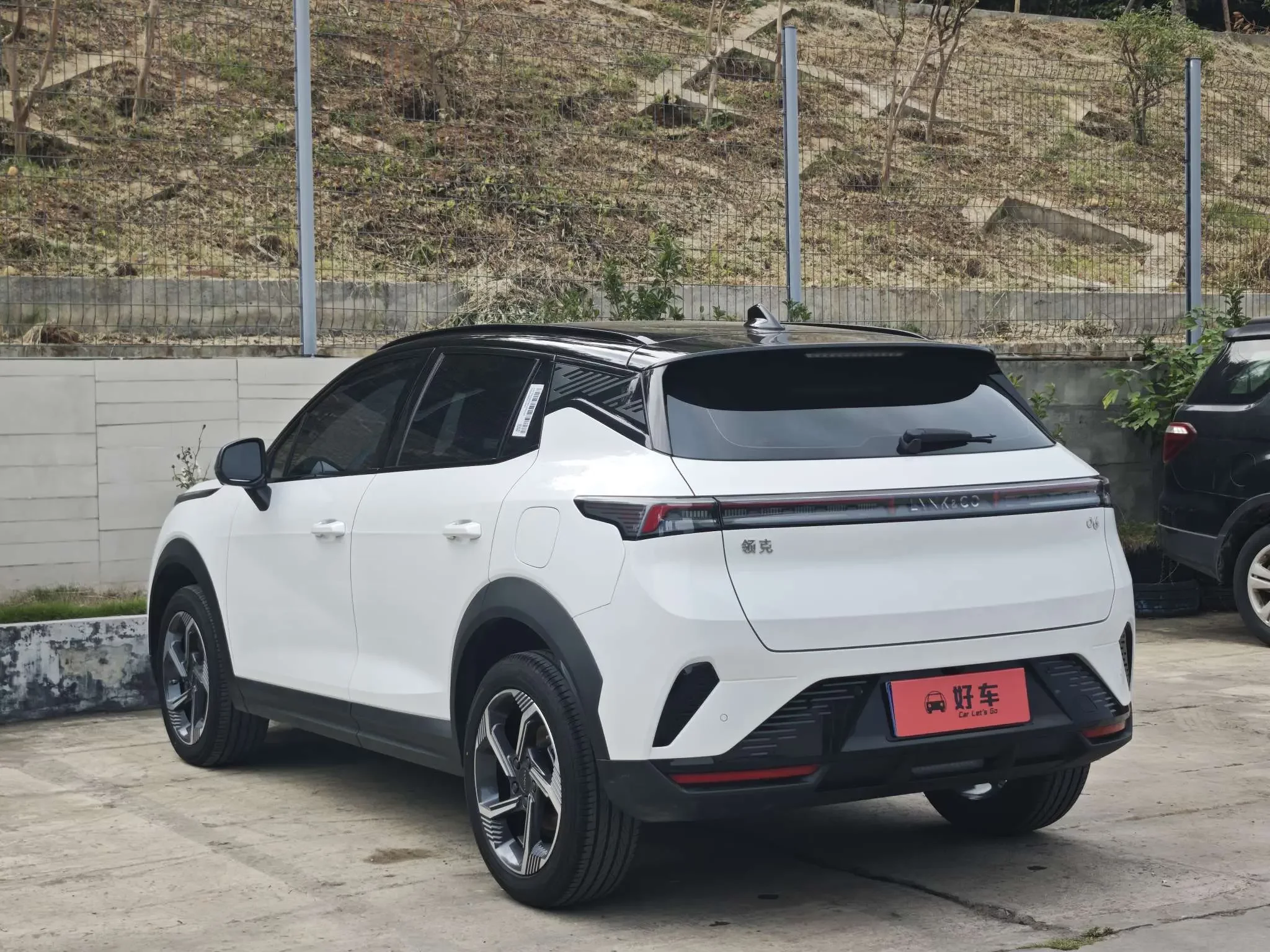 Lynk & Co 06