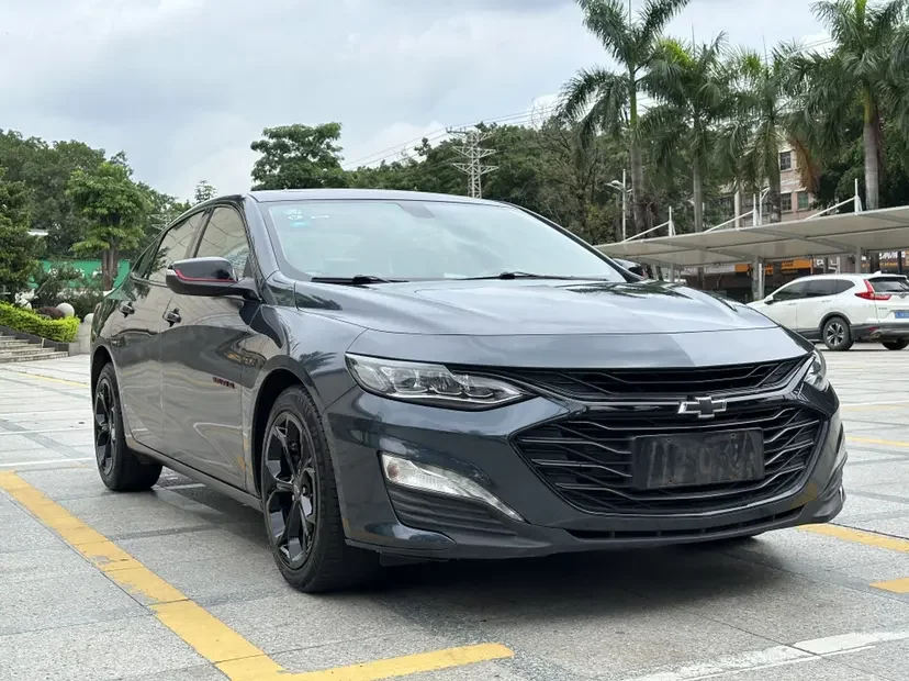 Chevrolet Malibu XL