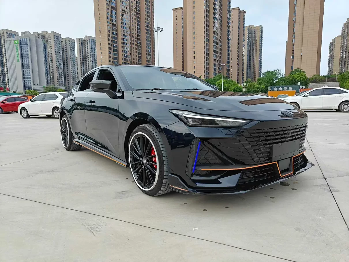Changan UNI-V