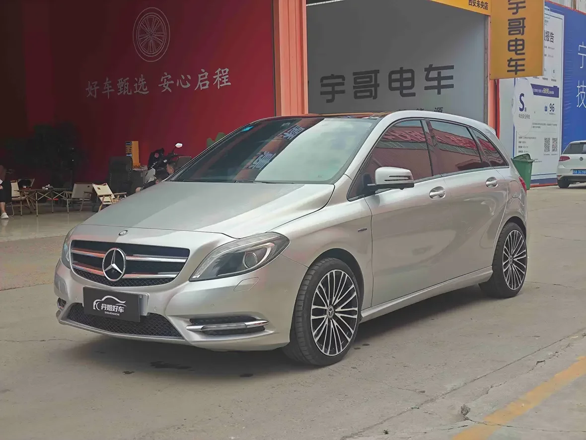 Mercedes-Benz B Class
