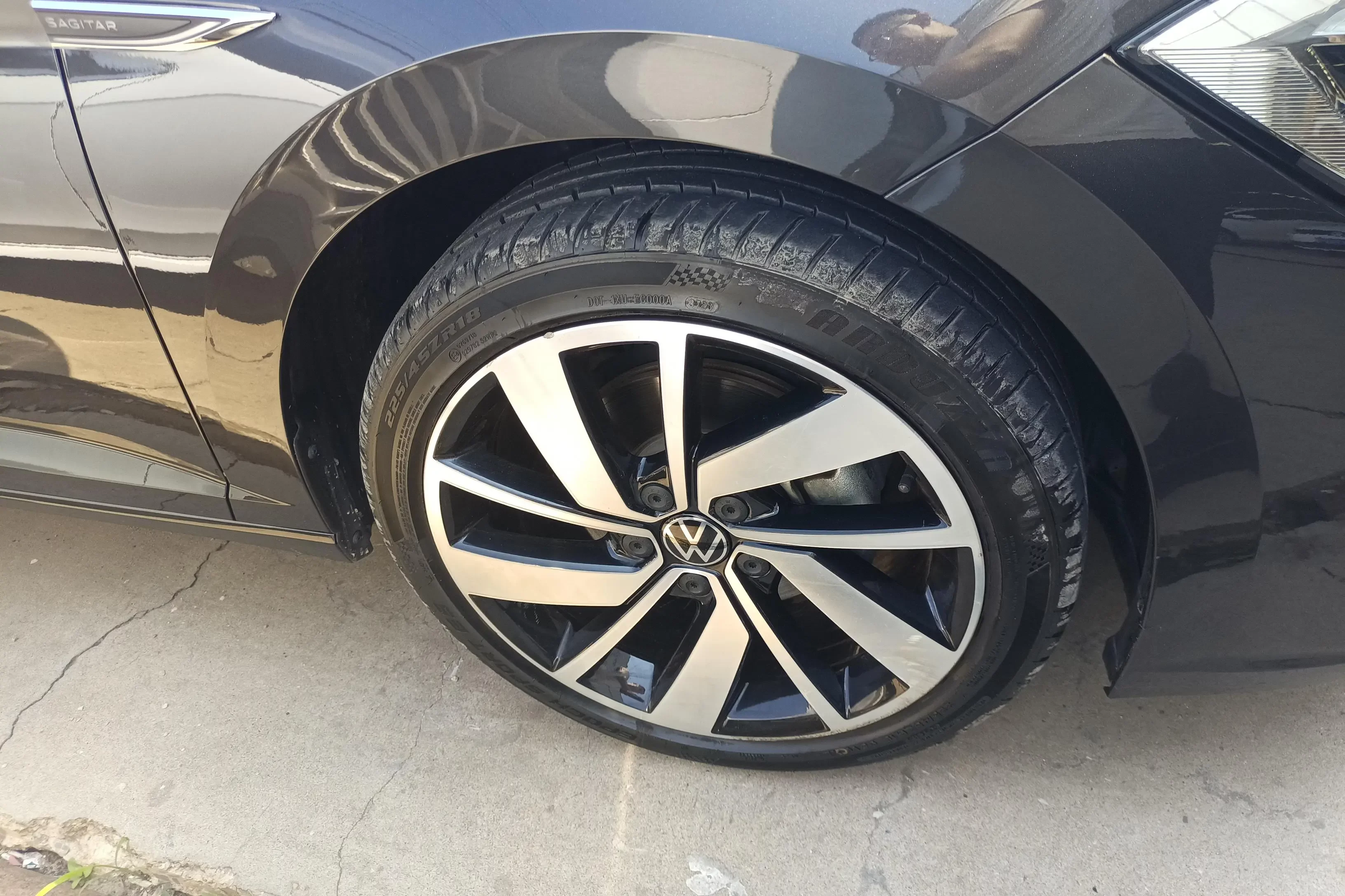 Volkswagen Sagitar