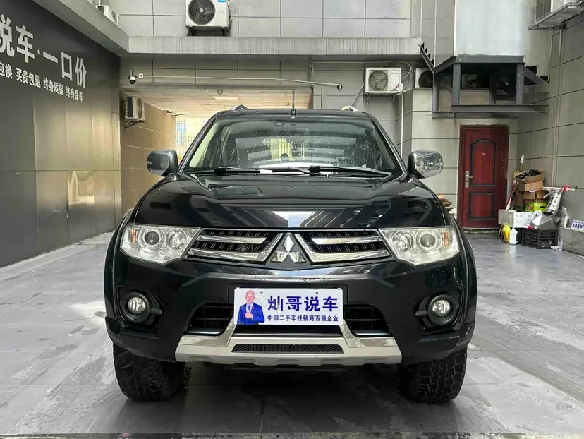 Mitsubishi Pajero Jinchang