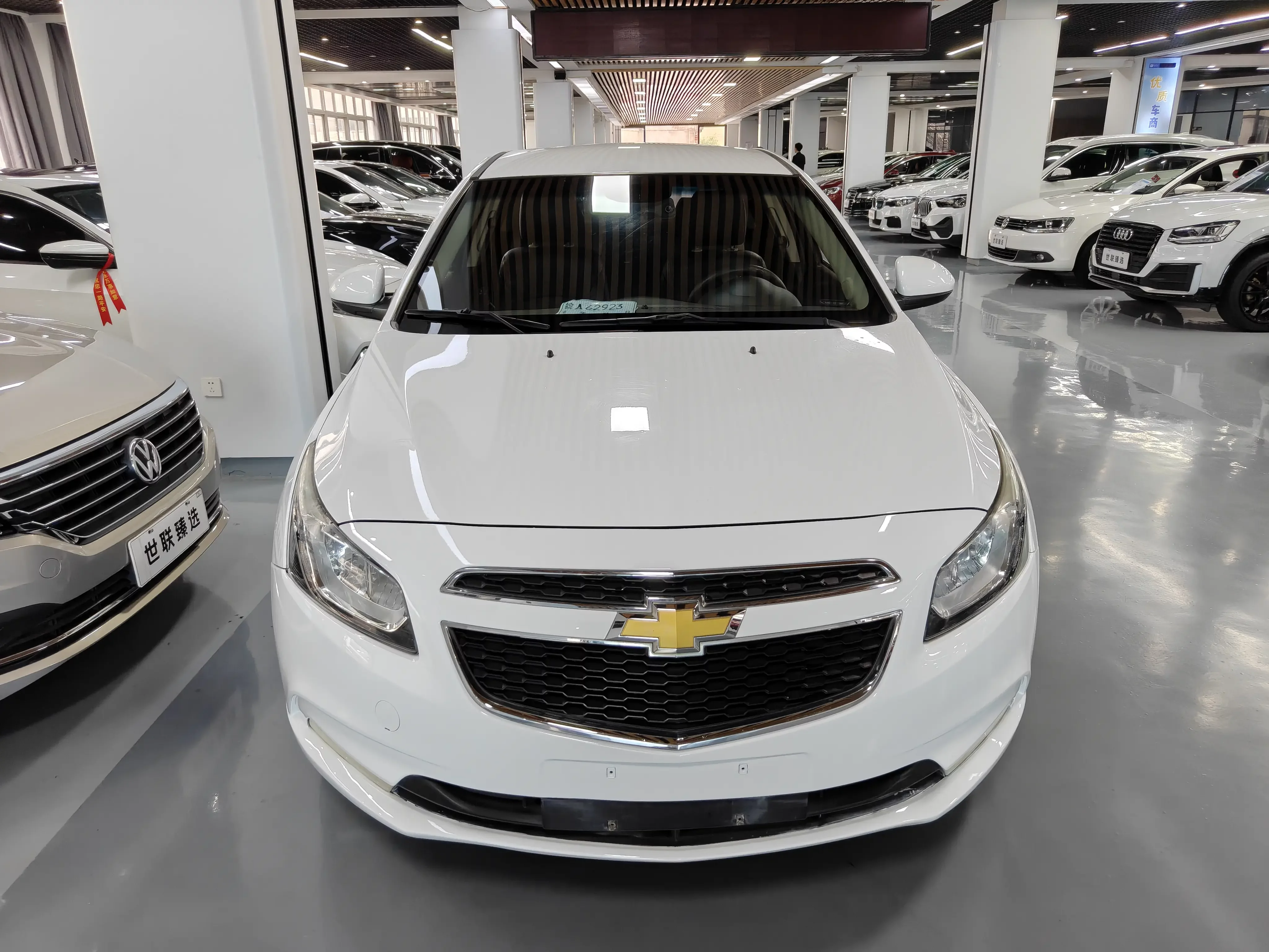 Chevrolet Monza (Cruze)  из Китая