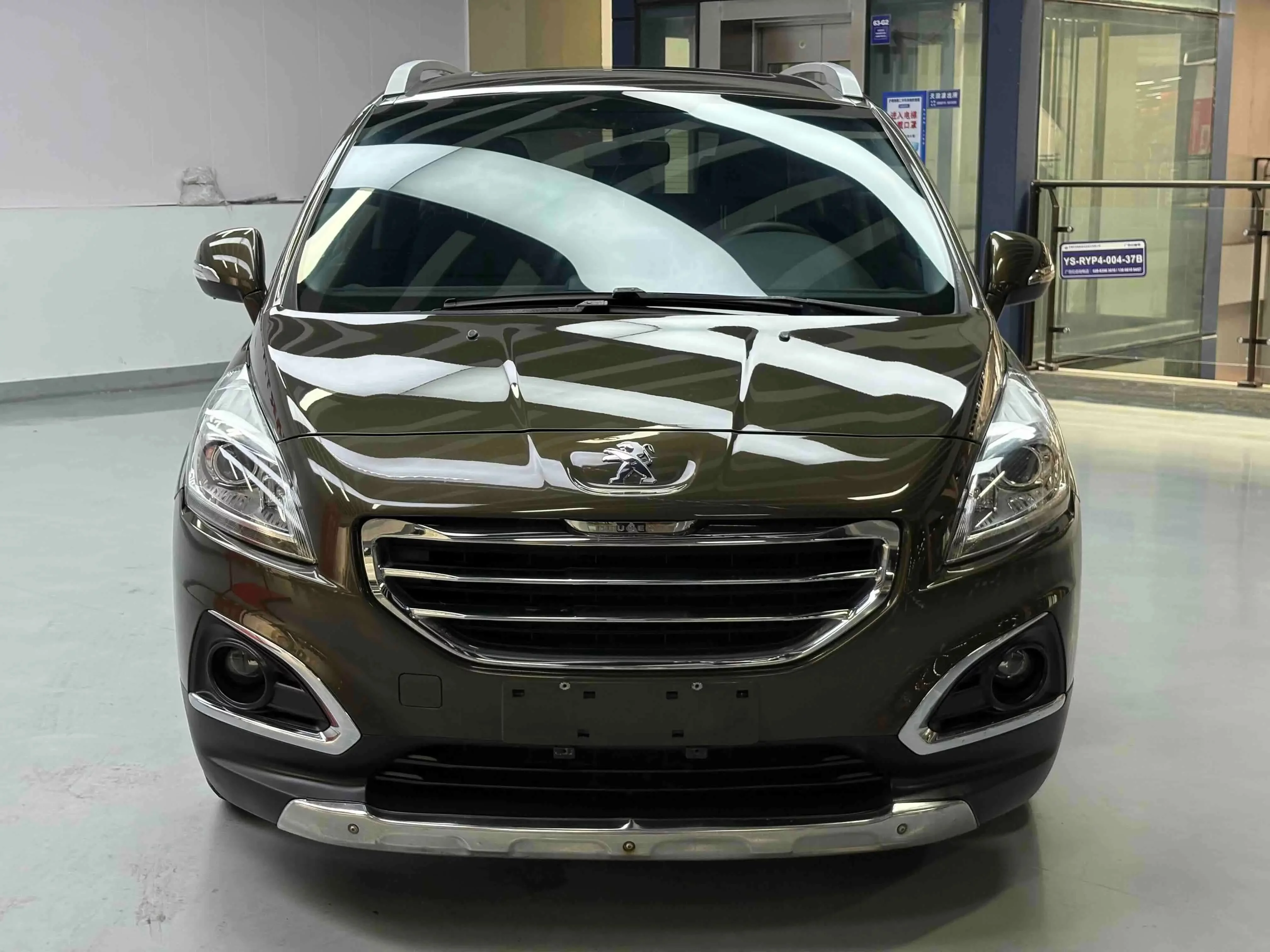 Peugeot 3008  из Китая