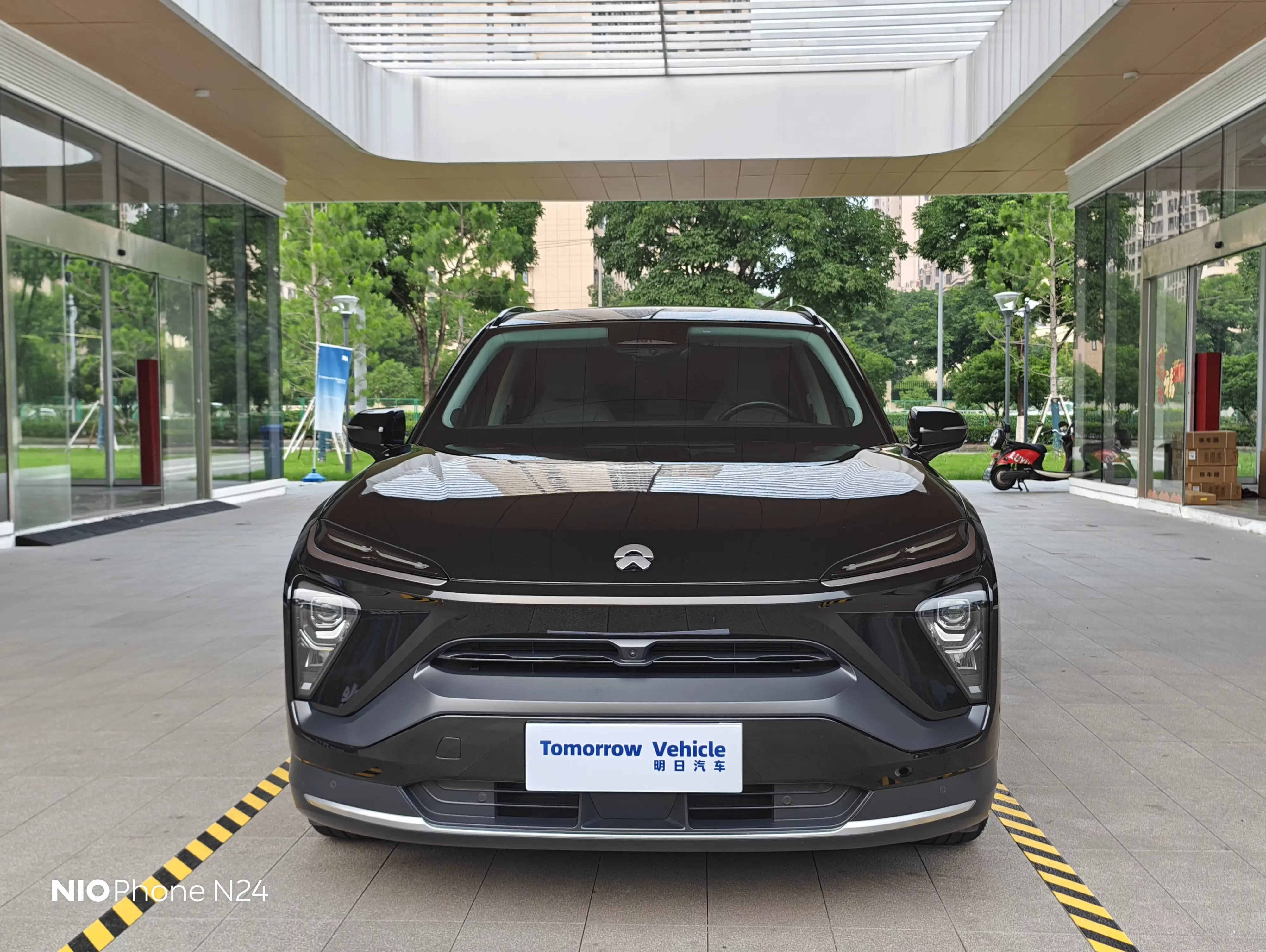 NIO ES6