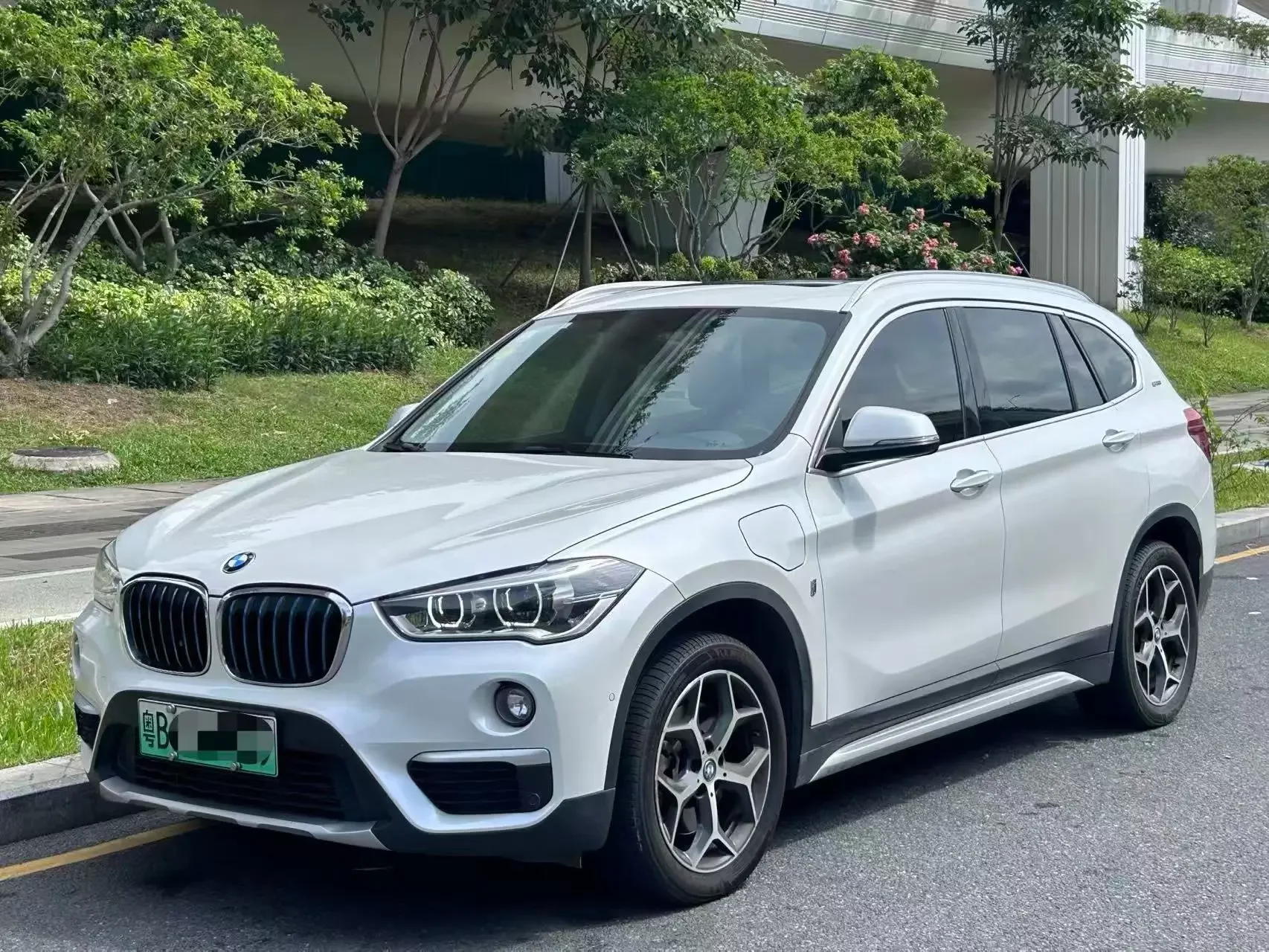 BMW X1 PHEV