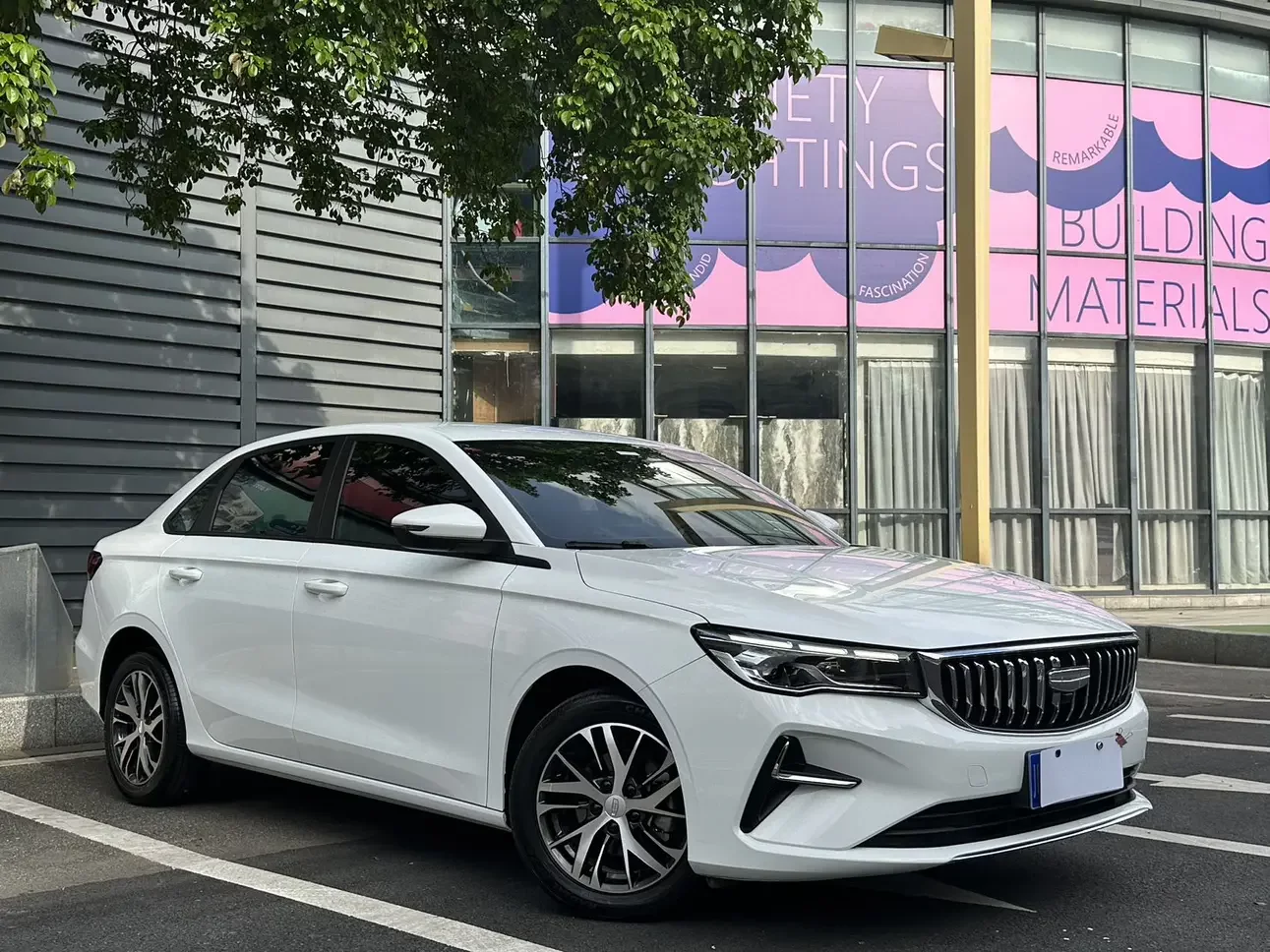 Geely emgrand