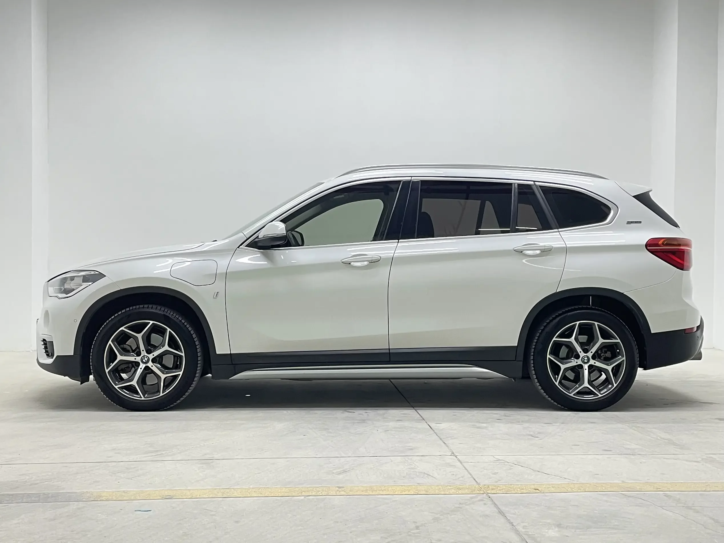 BMW X1 PHEV
