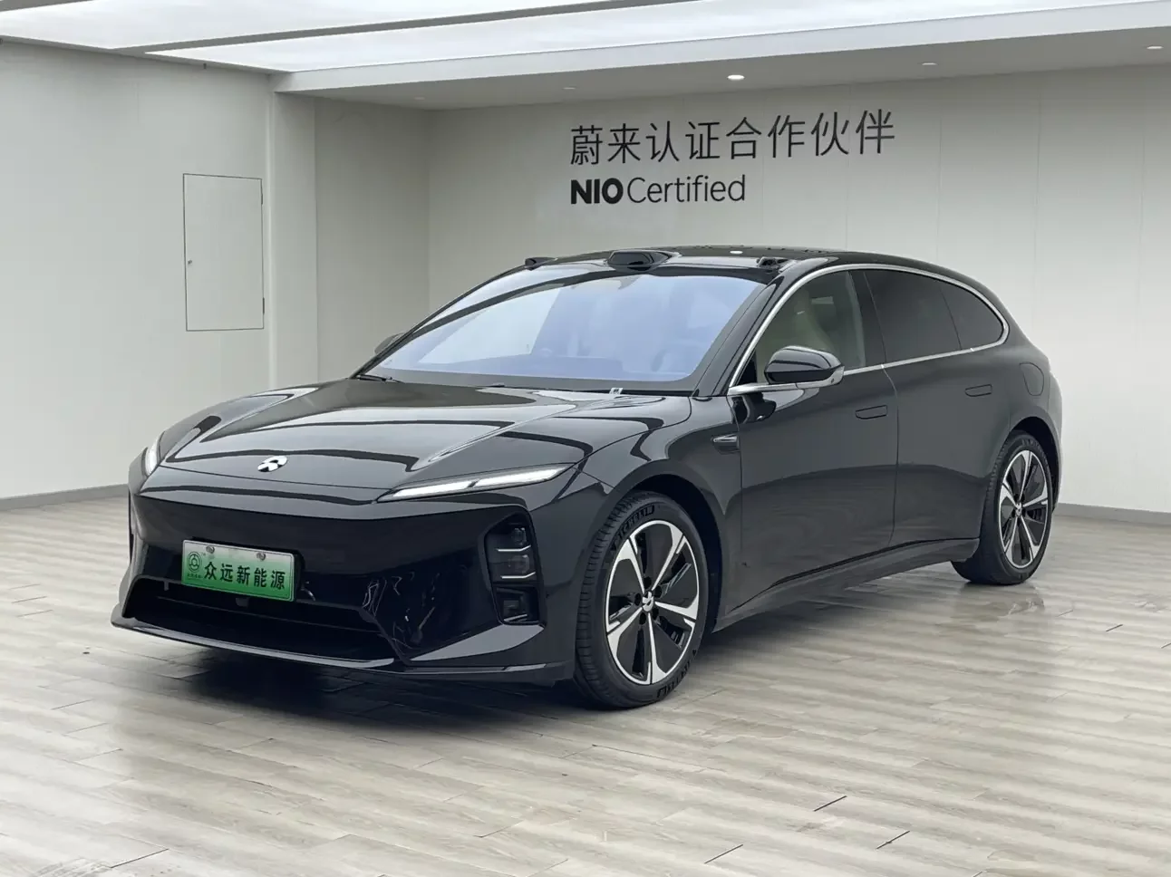 NIO ET5T
