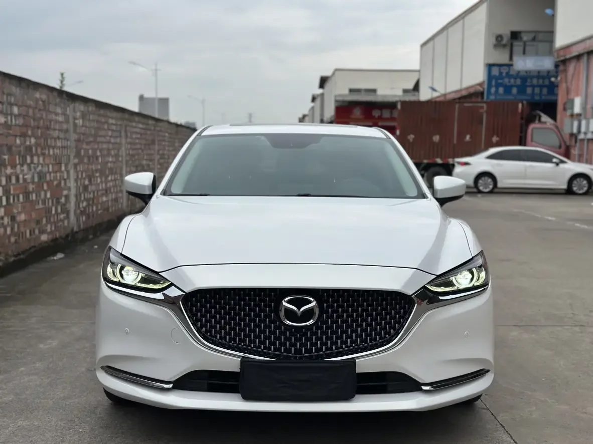 Mazda Atenza
