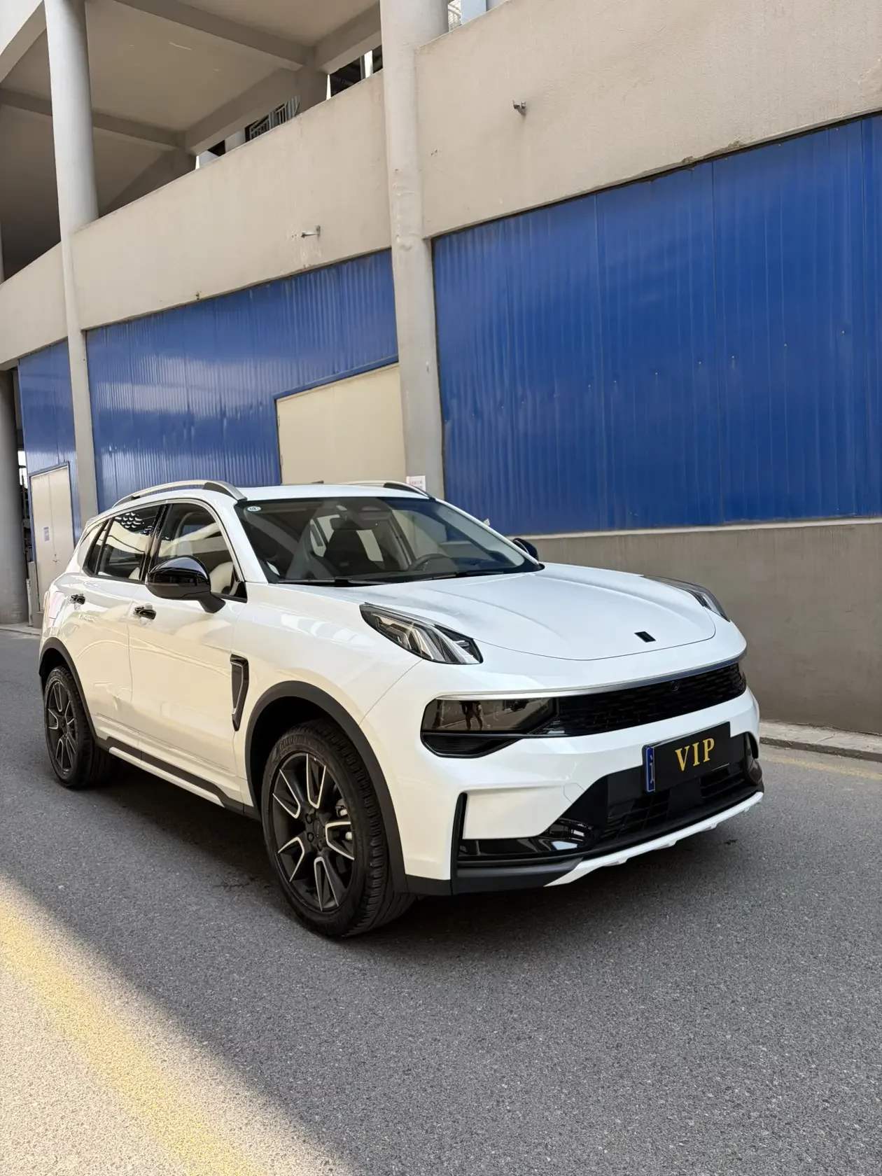 Lynk & Co 01