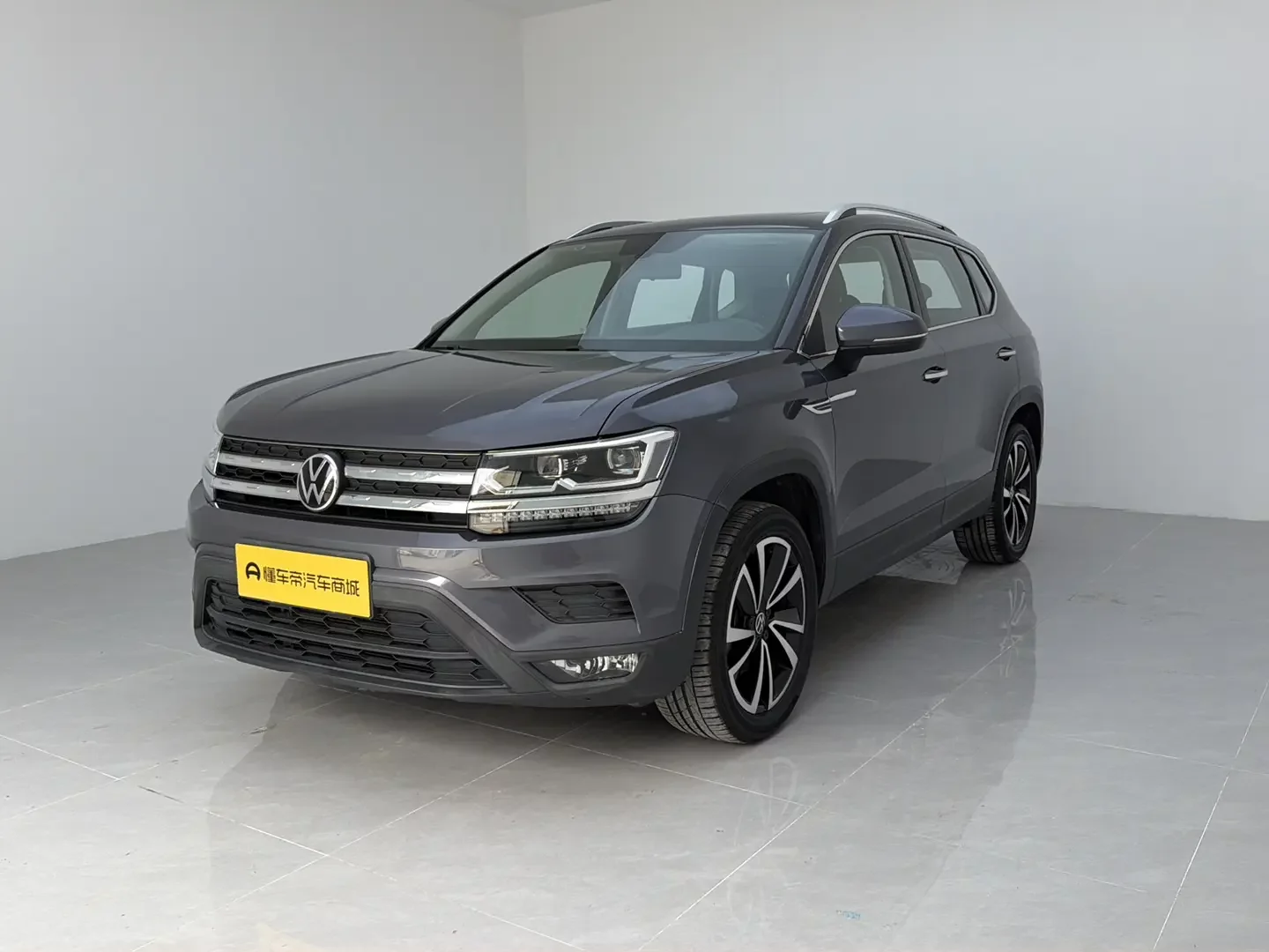 Volkswagen Tharu