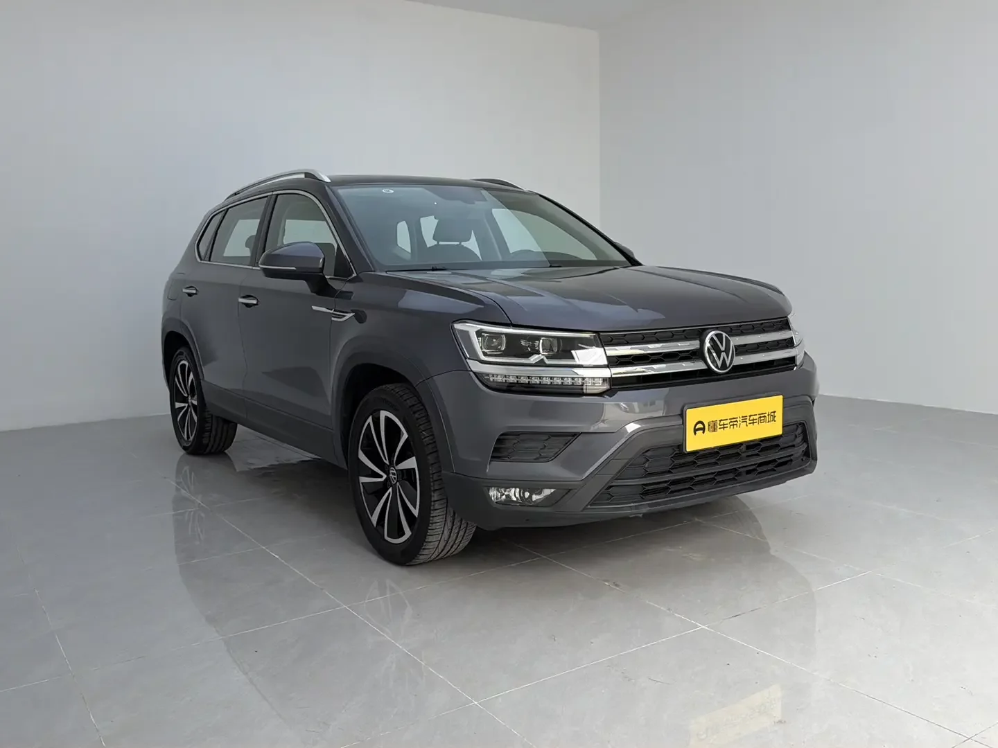 Volkswagen Tharu