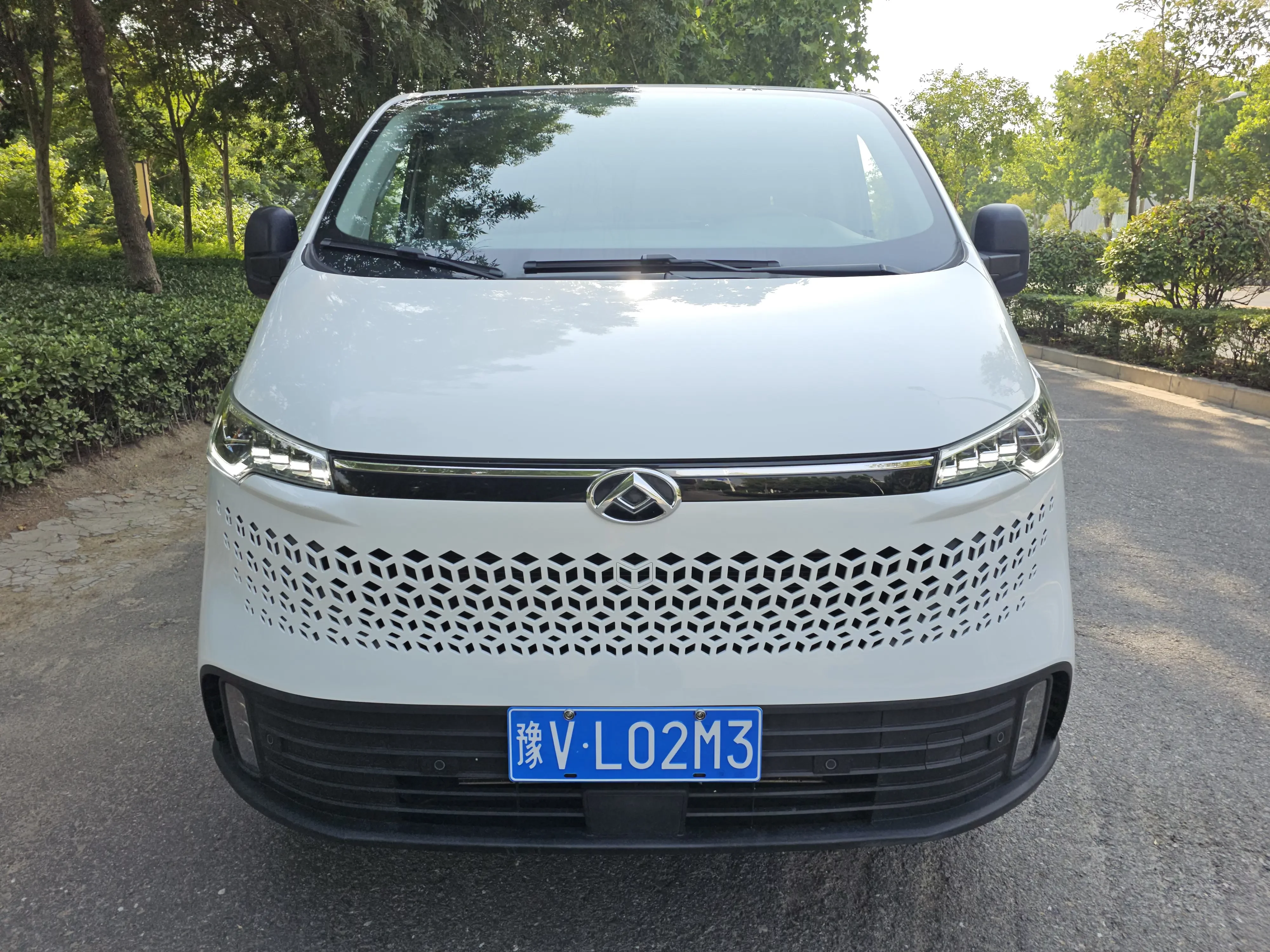 Datong Xintu V70