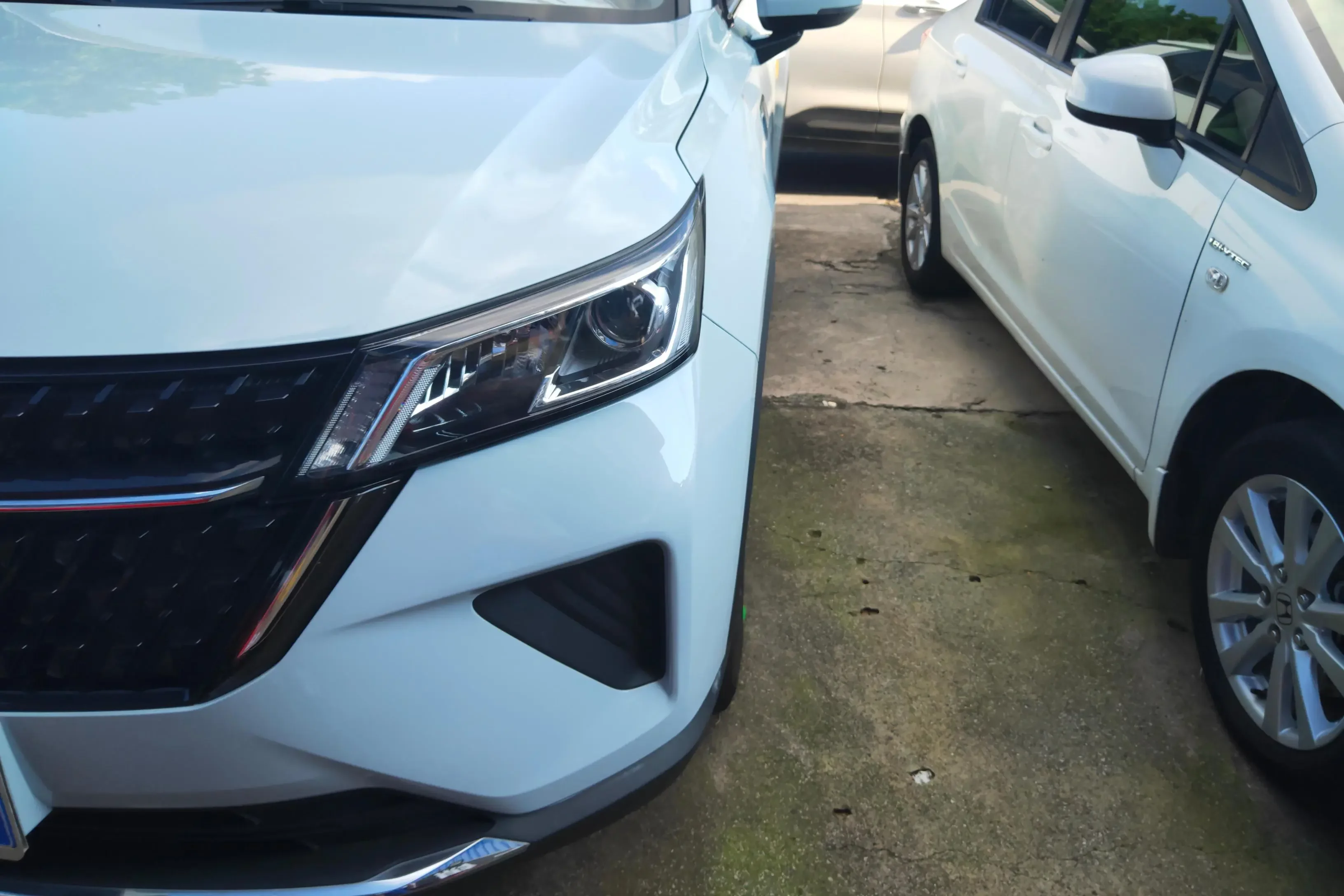 Wuling Asta