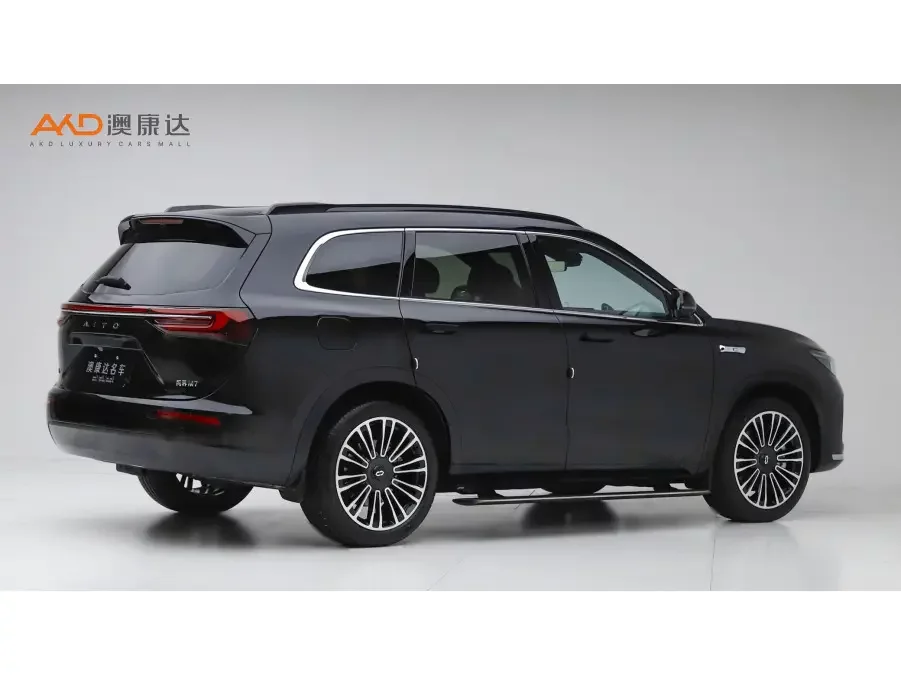 AITO M7