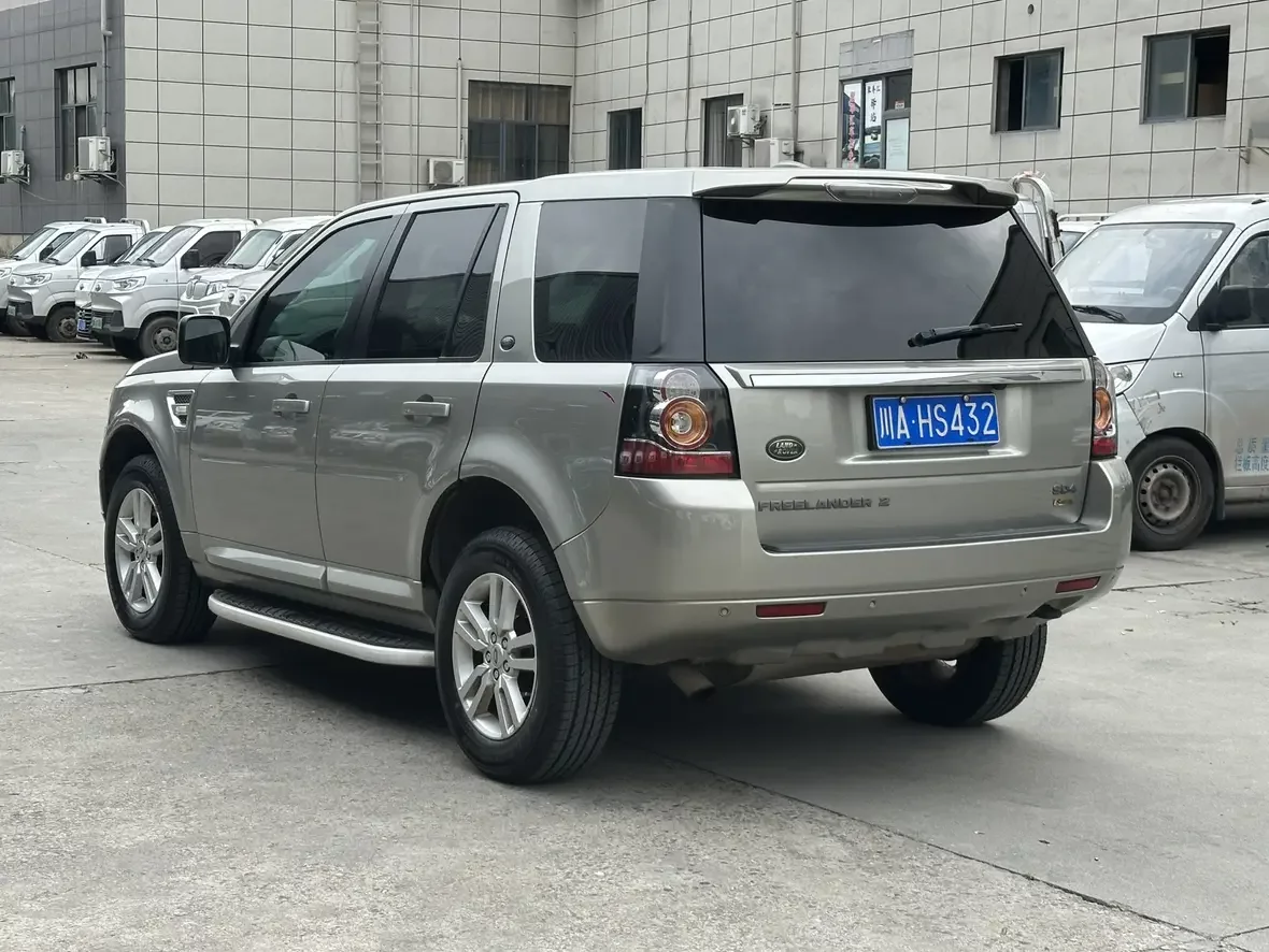 Land Rover Freelander 2