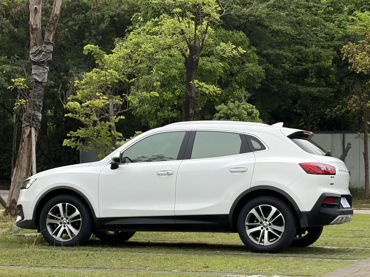 Borgward BX5
