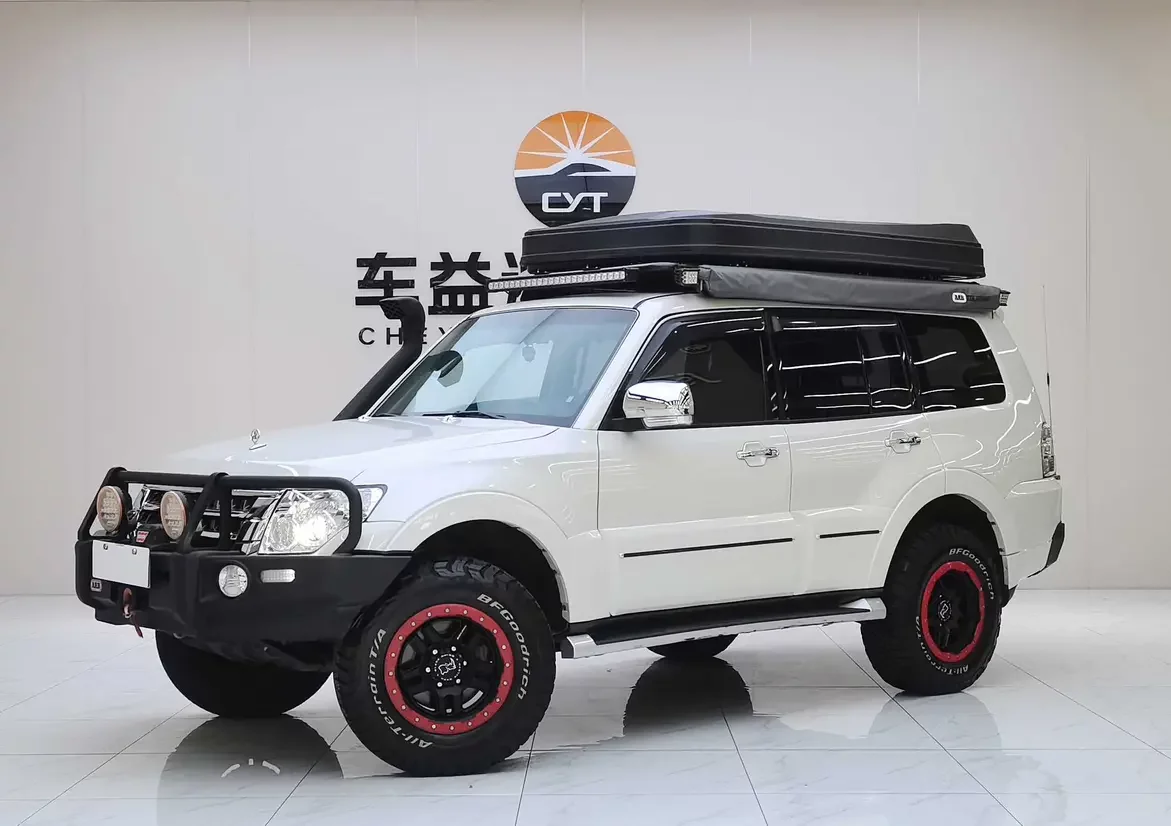 Mitsubishi Pajero  из Китая