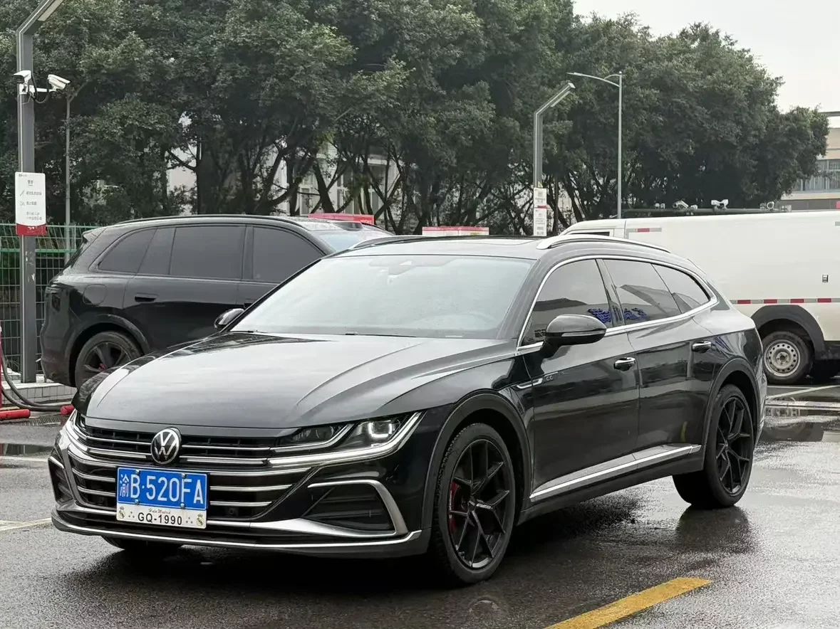 Volkswagen Arteon (CC)  из Китая