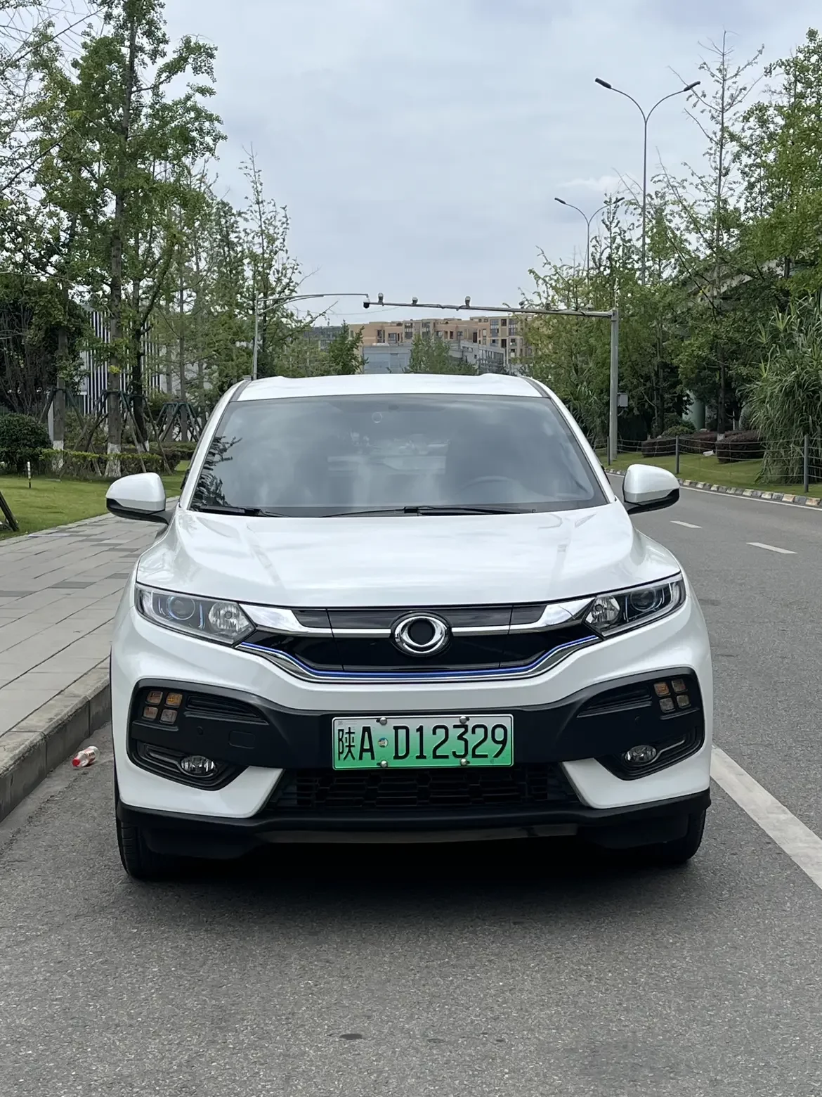 Honda Dongfeng Honda X-NV  из Китая