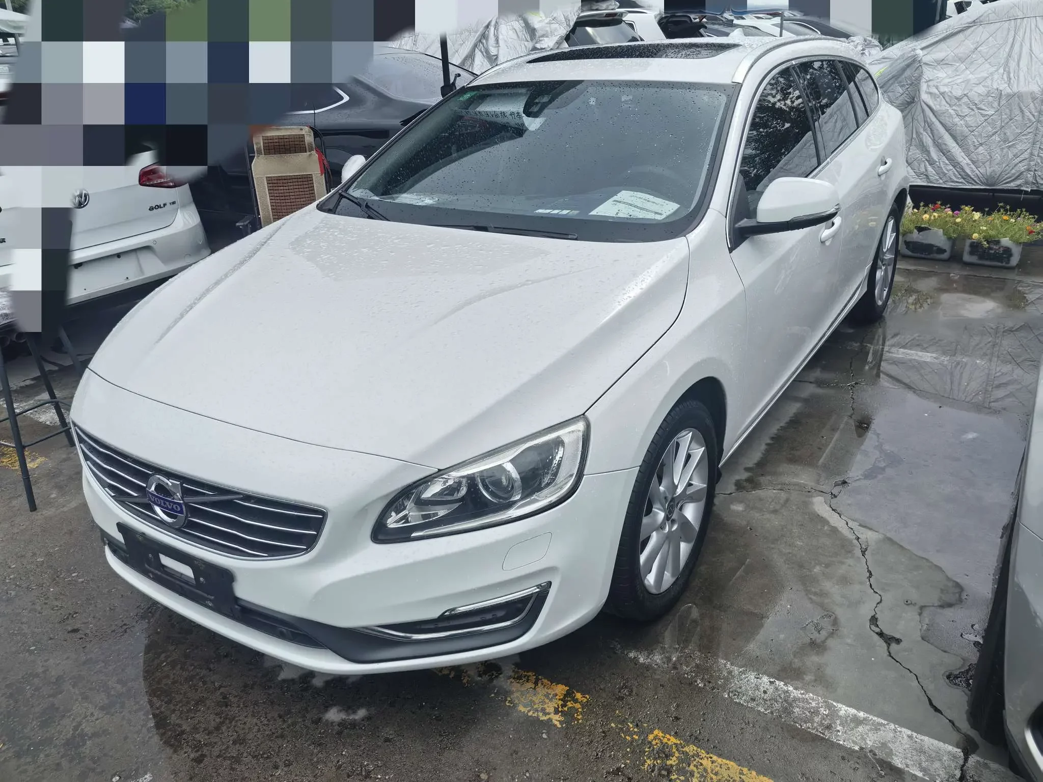 Volvo V60  из Китая
