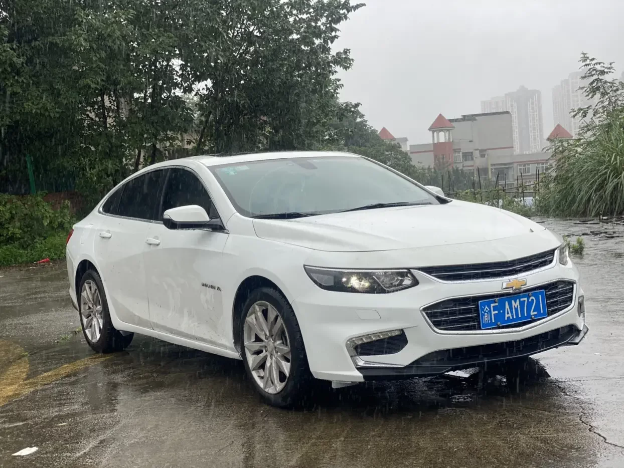 Chevrolet Malibu XL