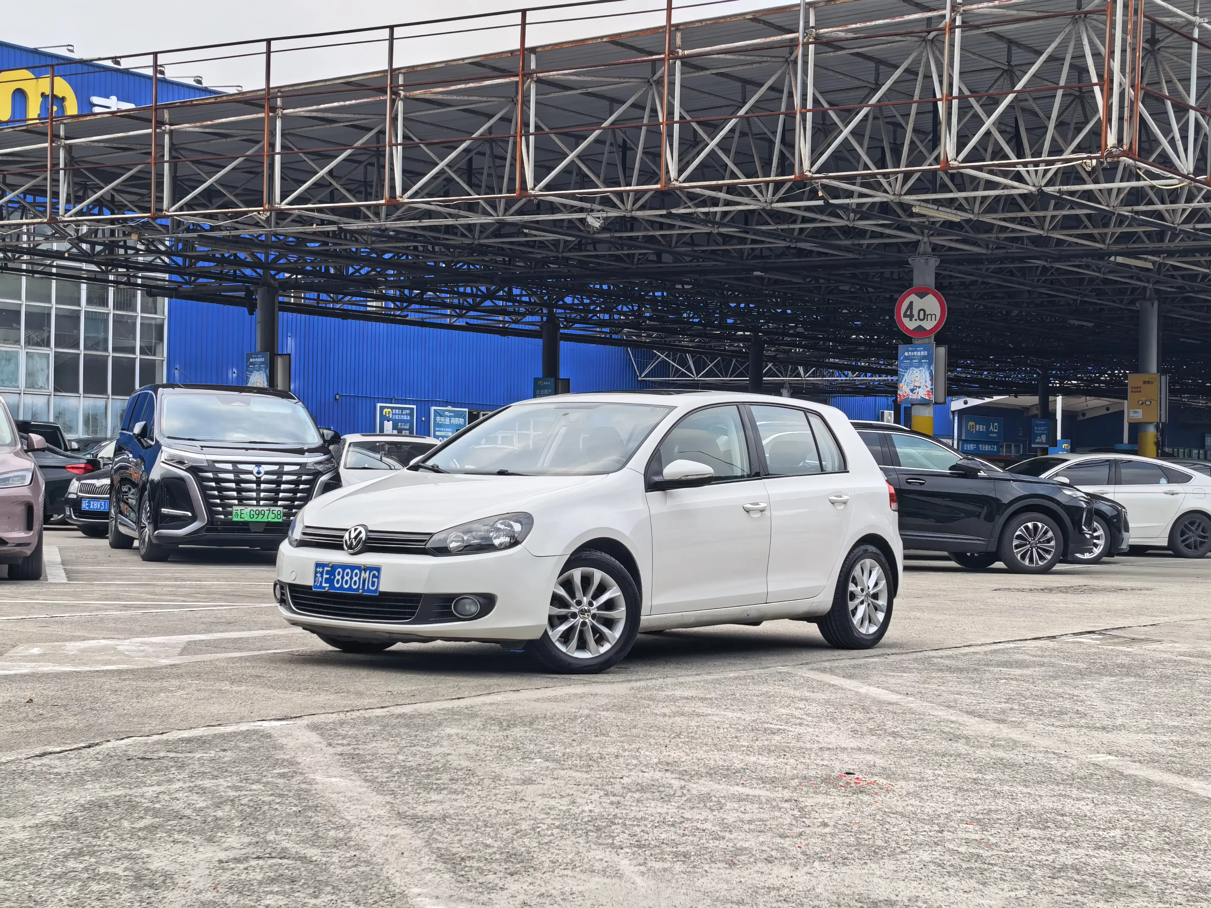 Volkswagen golf