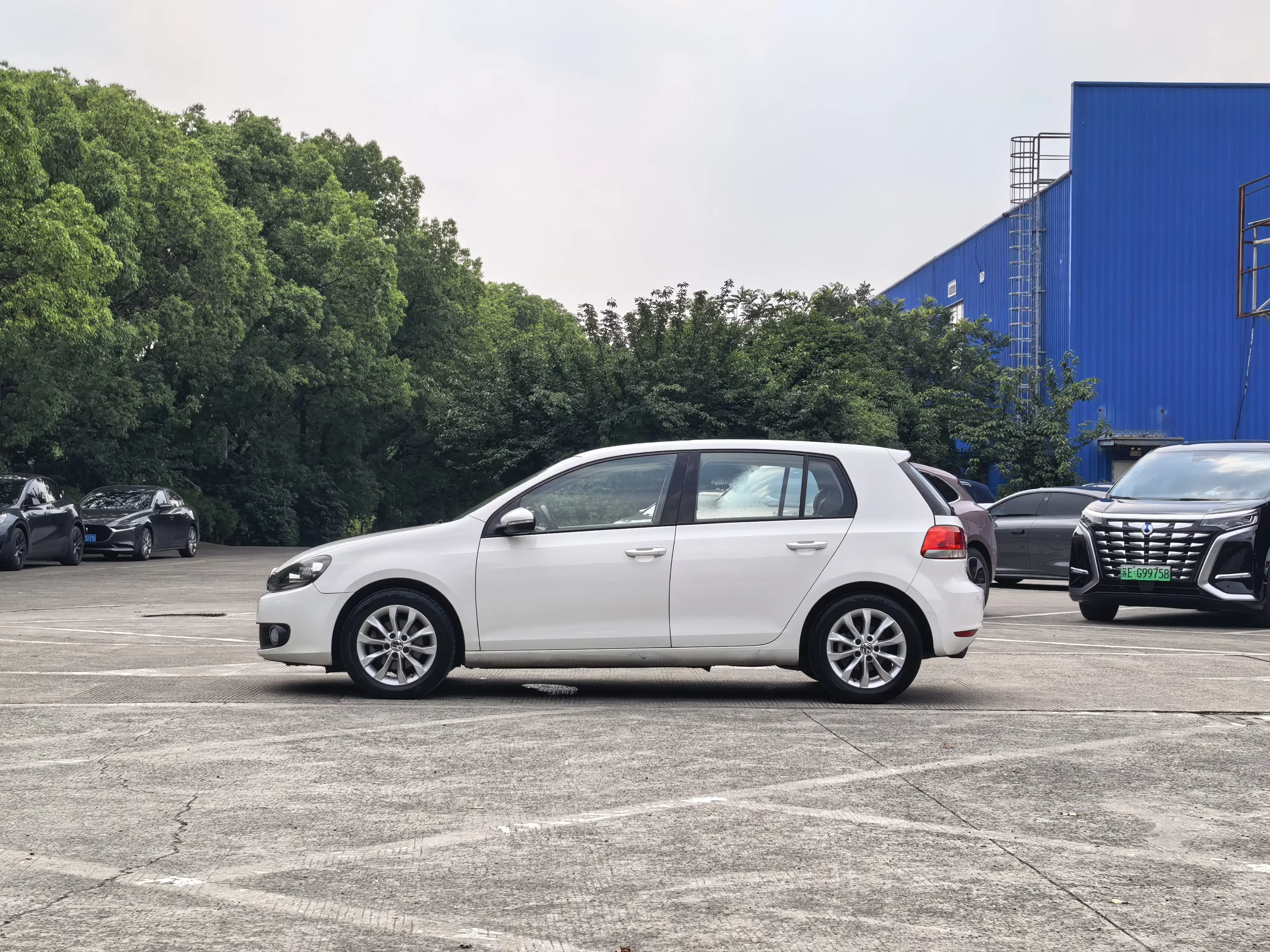 Volkswagen golf