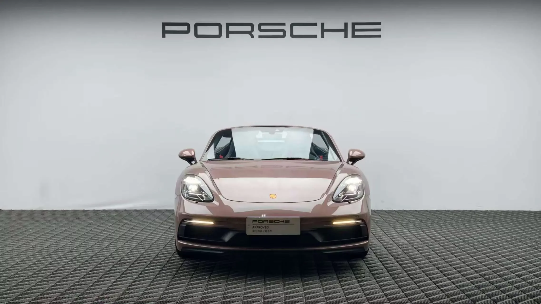 Porsche 718  из Китая