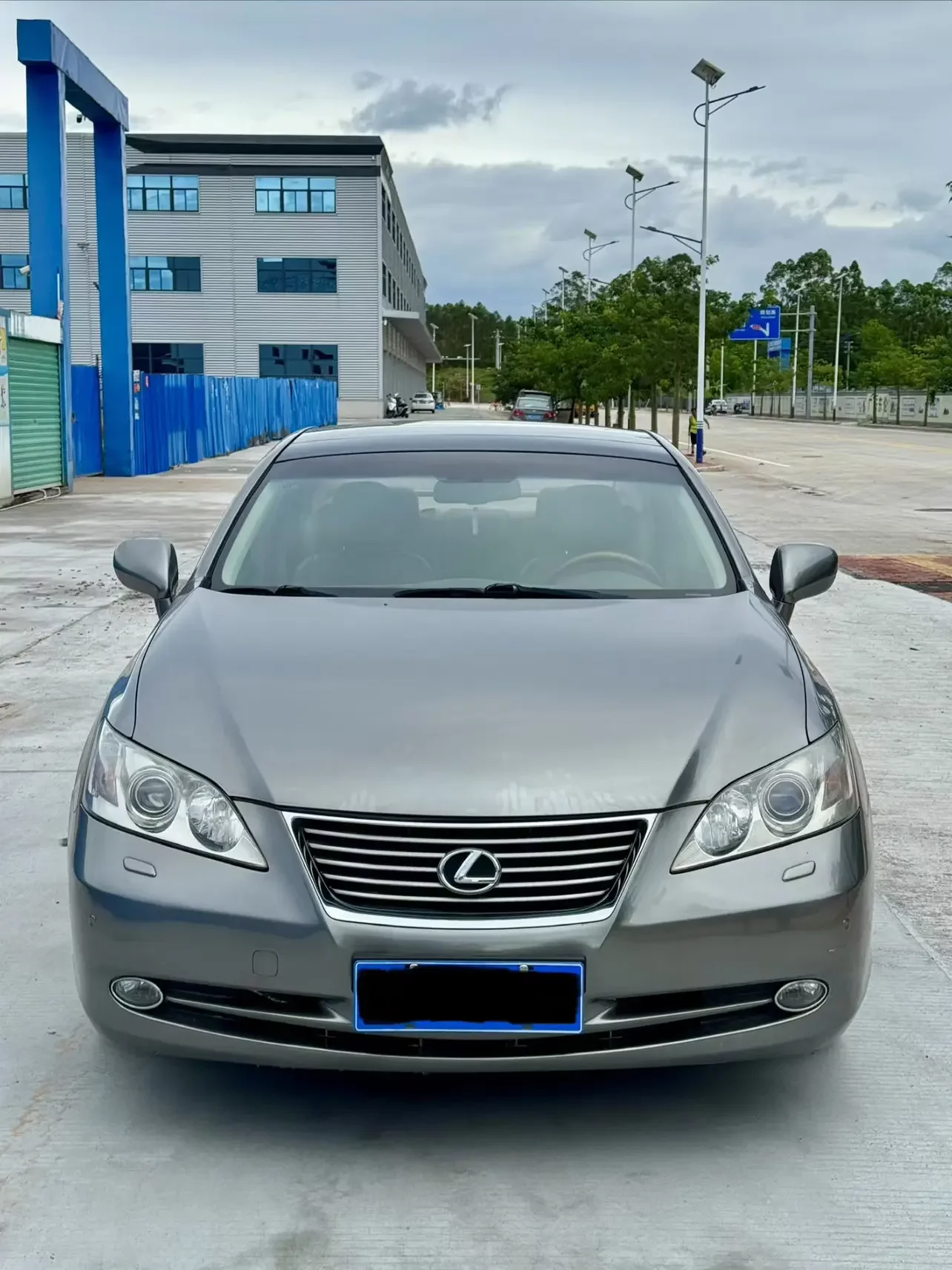 Lexus ES
