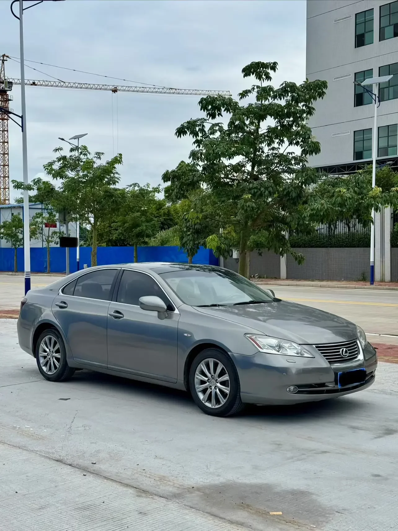 Lexus ES