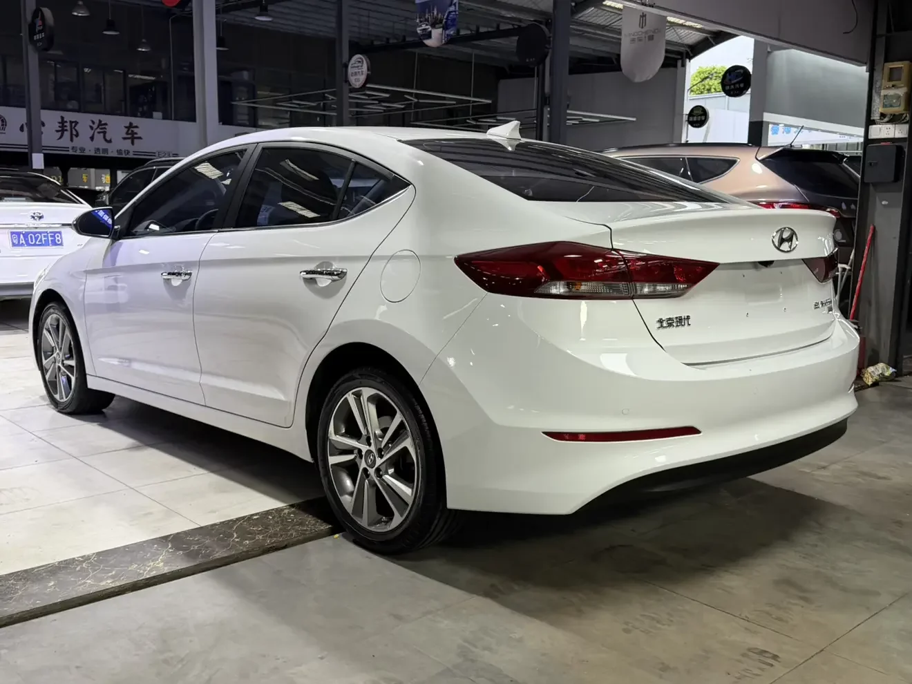 Hyundai lead